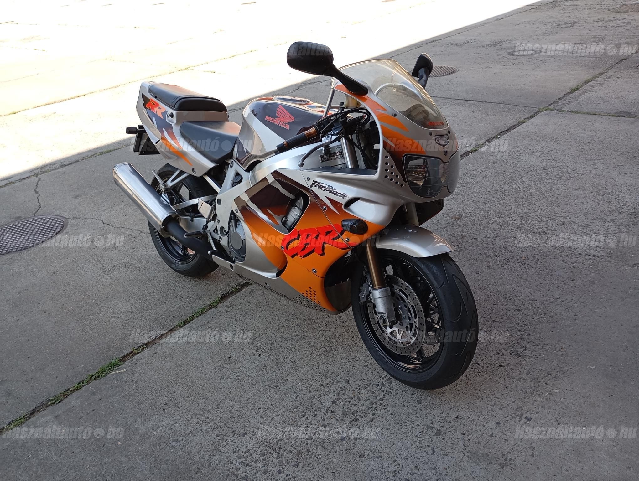 HONDA CBR 900 RR 1995/3 - 1