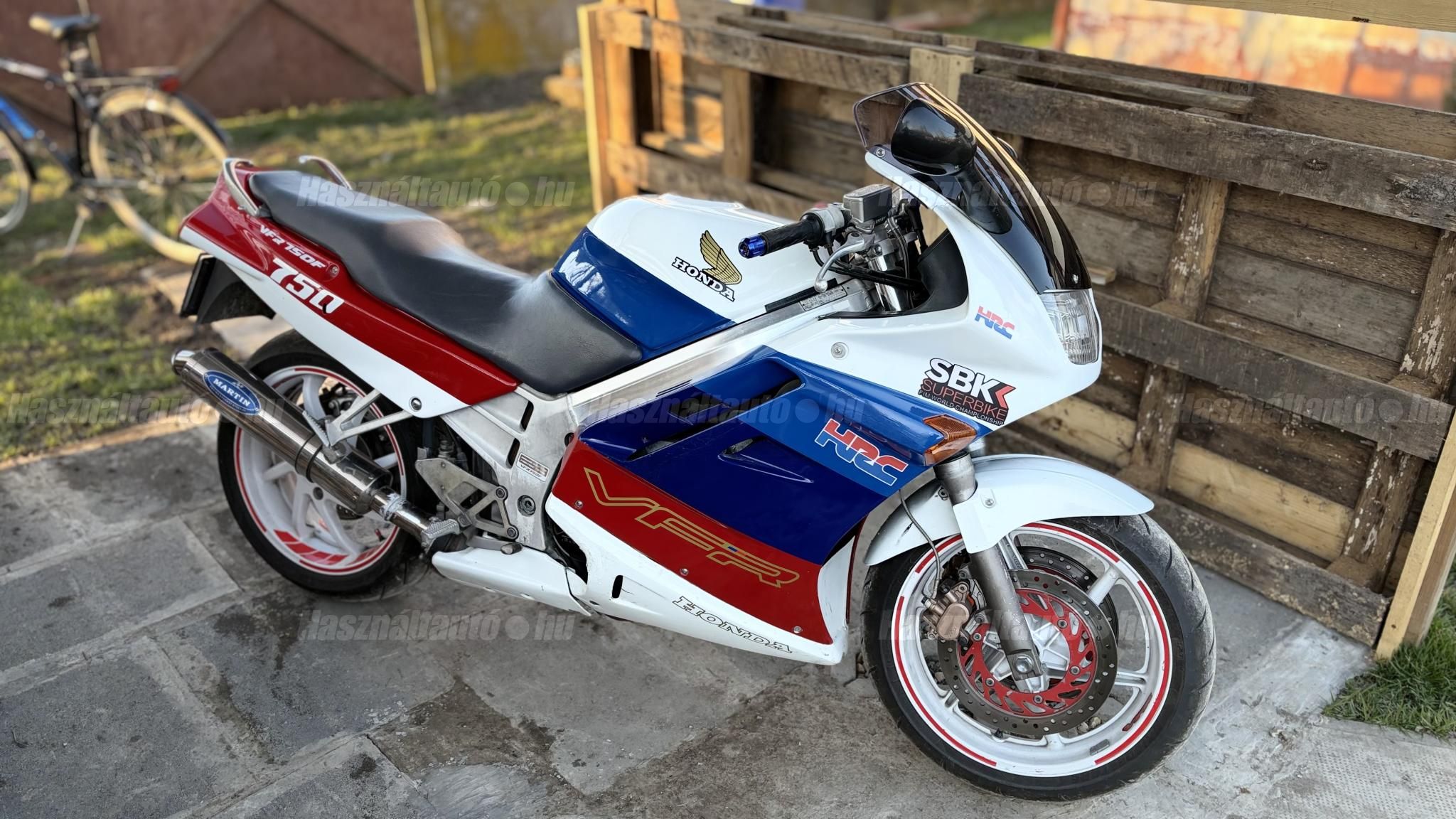 HONDA VFR 750 F 1990/12 - 1