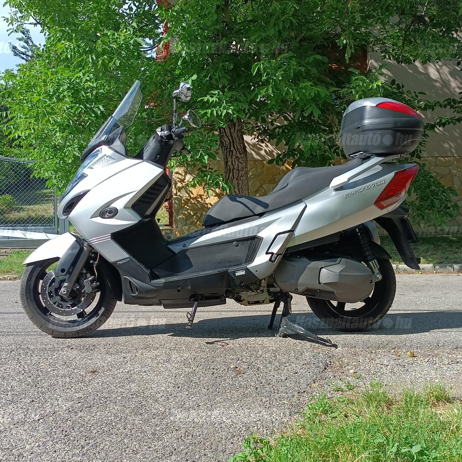 KYMCO MYROAD 700I 2012 - 1