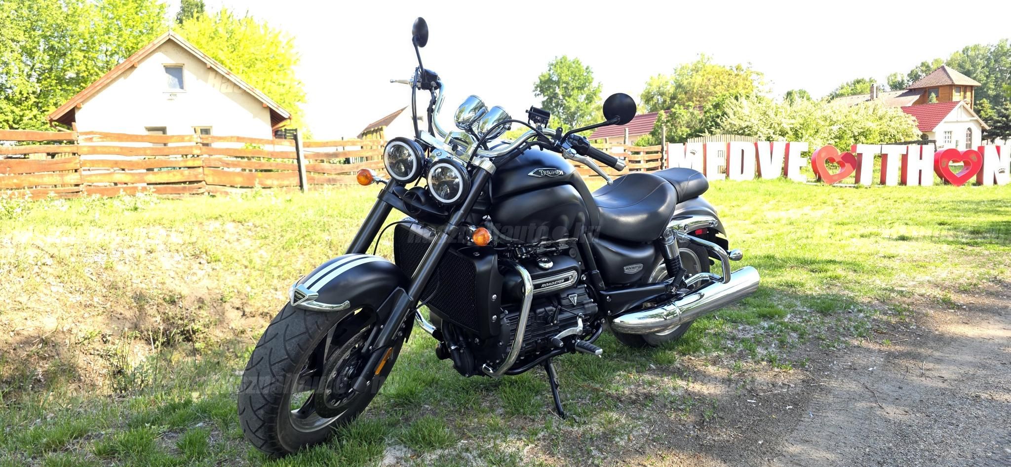 TRIUMPH ROCKET ROADSTER 2018/12 - 1