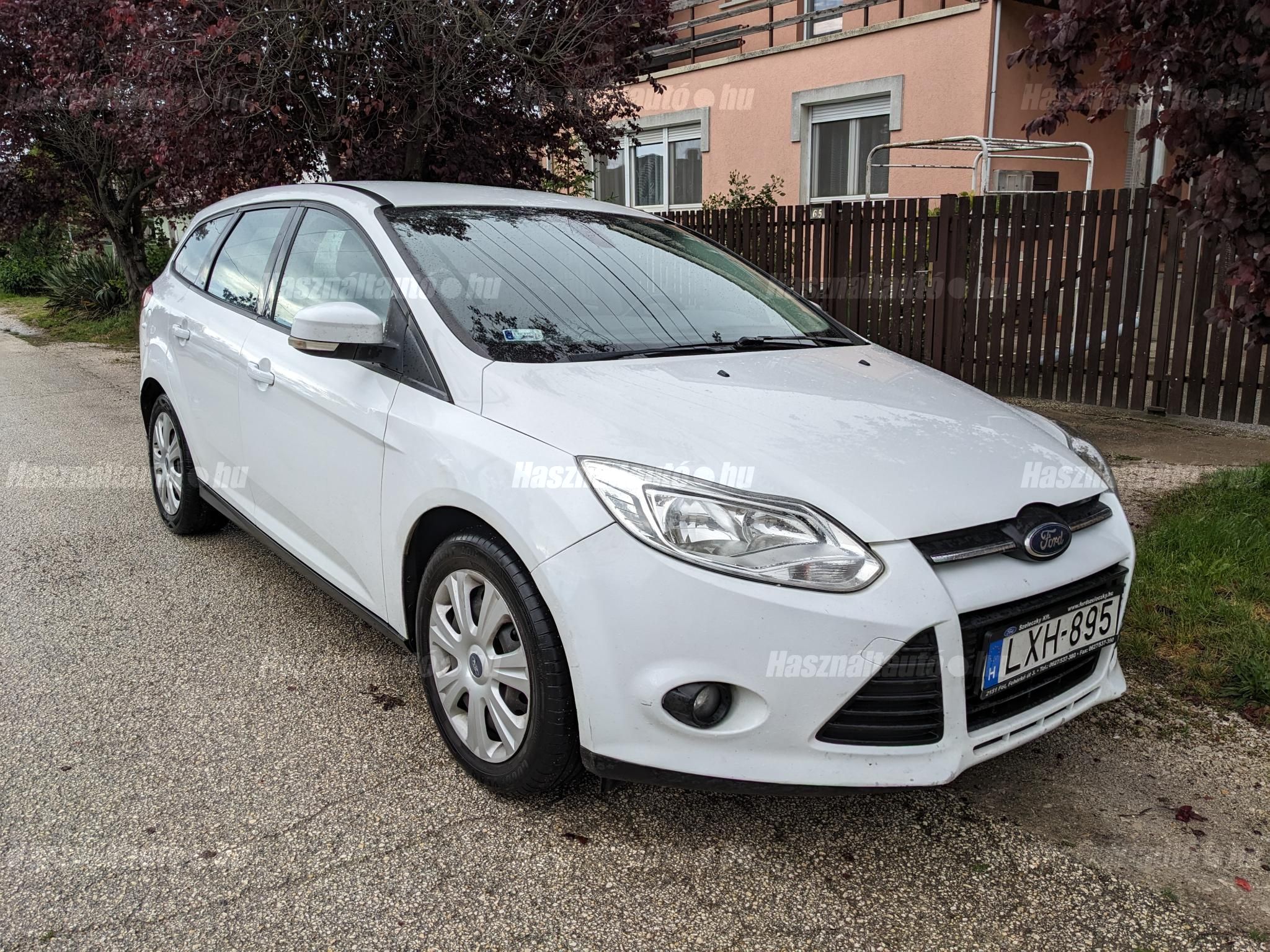 FORD FOCUS 2011/8 - 1