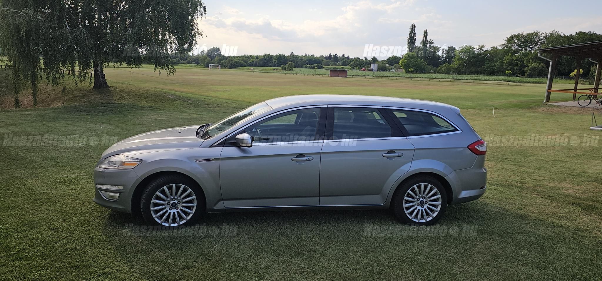 FORD MONDEO 2013/4 - 1