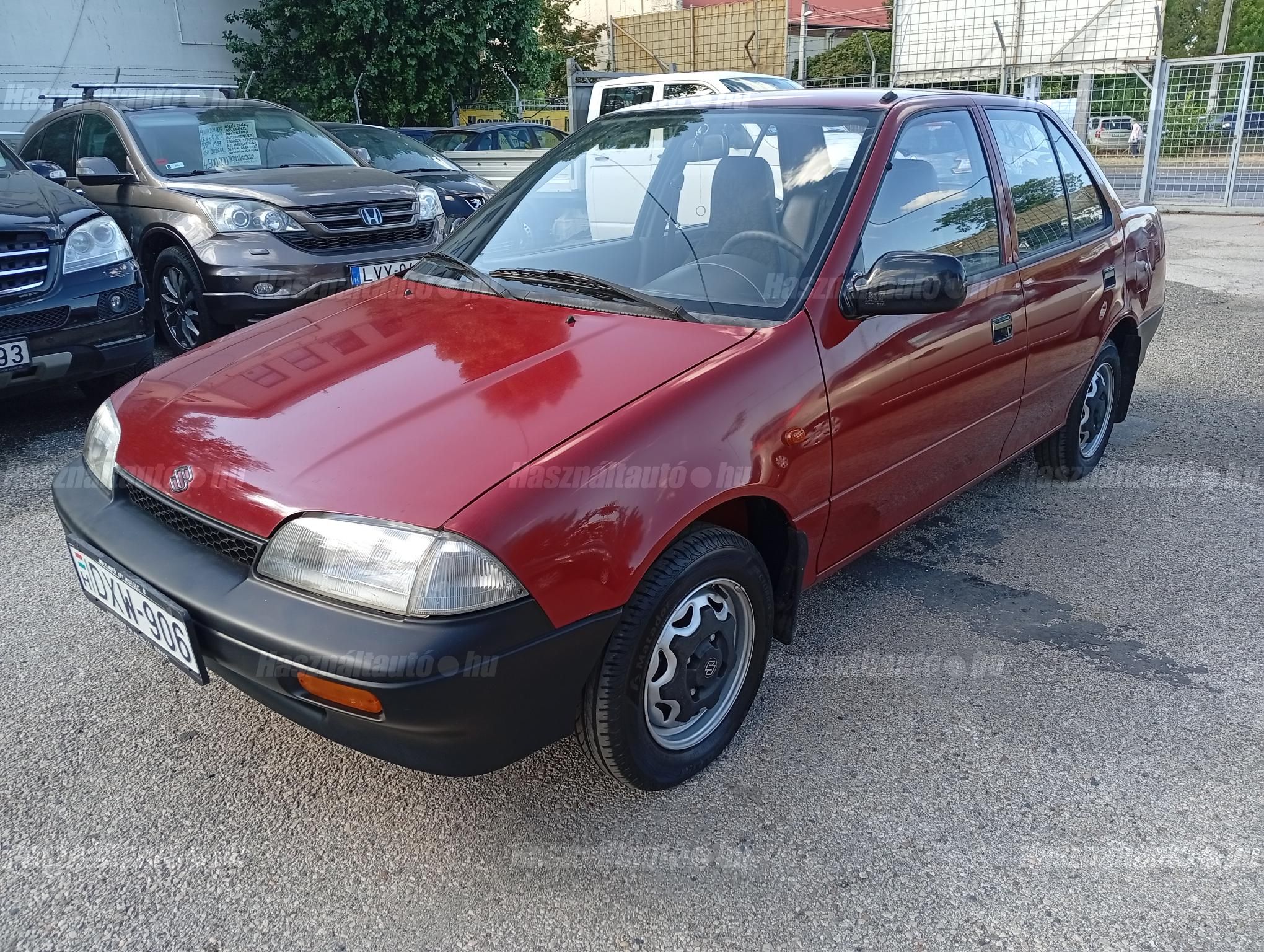 SUZUKI SWIFT 1993/10 - 1