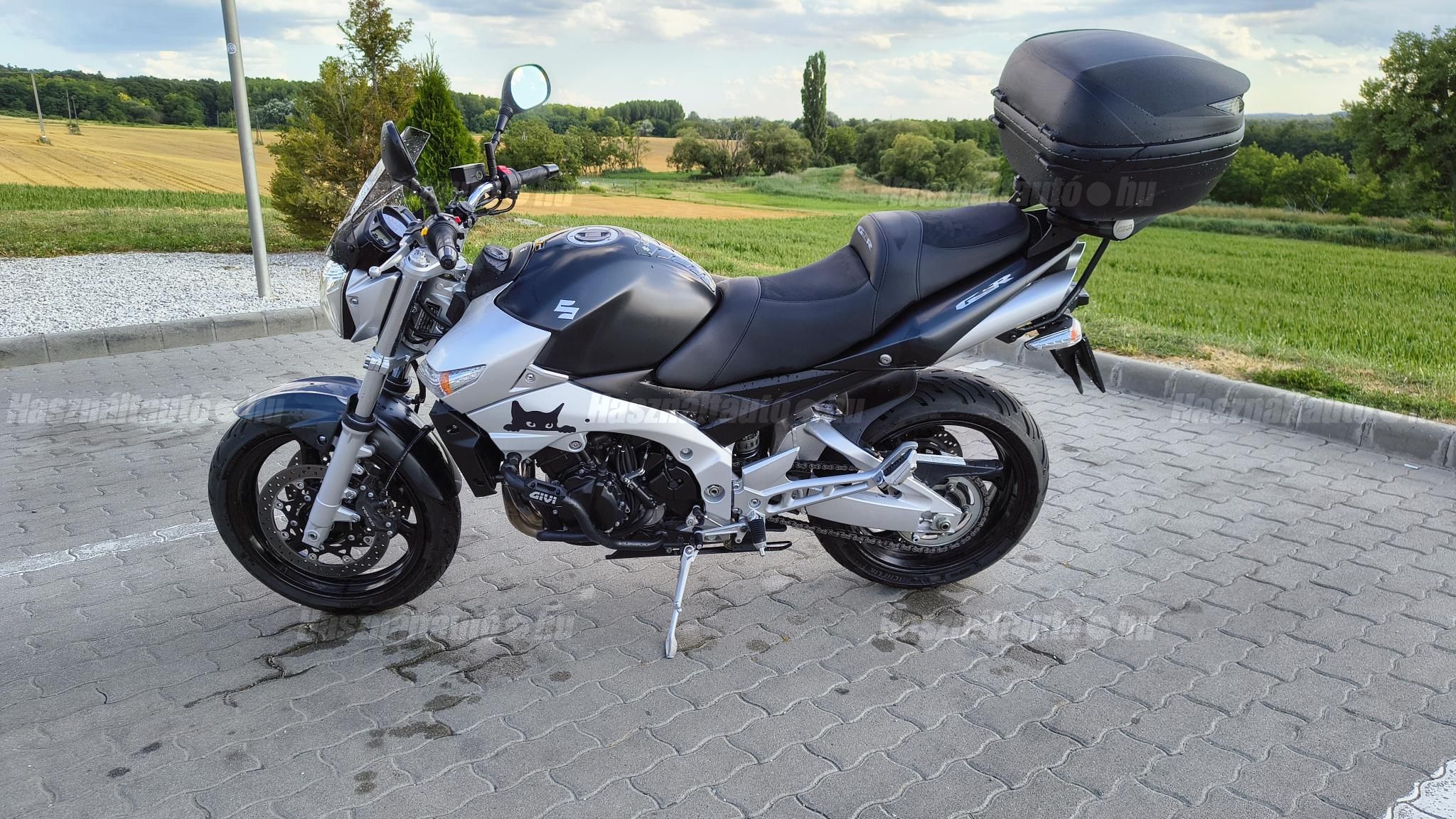 SUZUKI GSR 600 2007/2 - 1