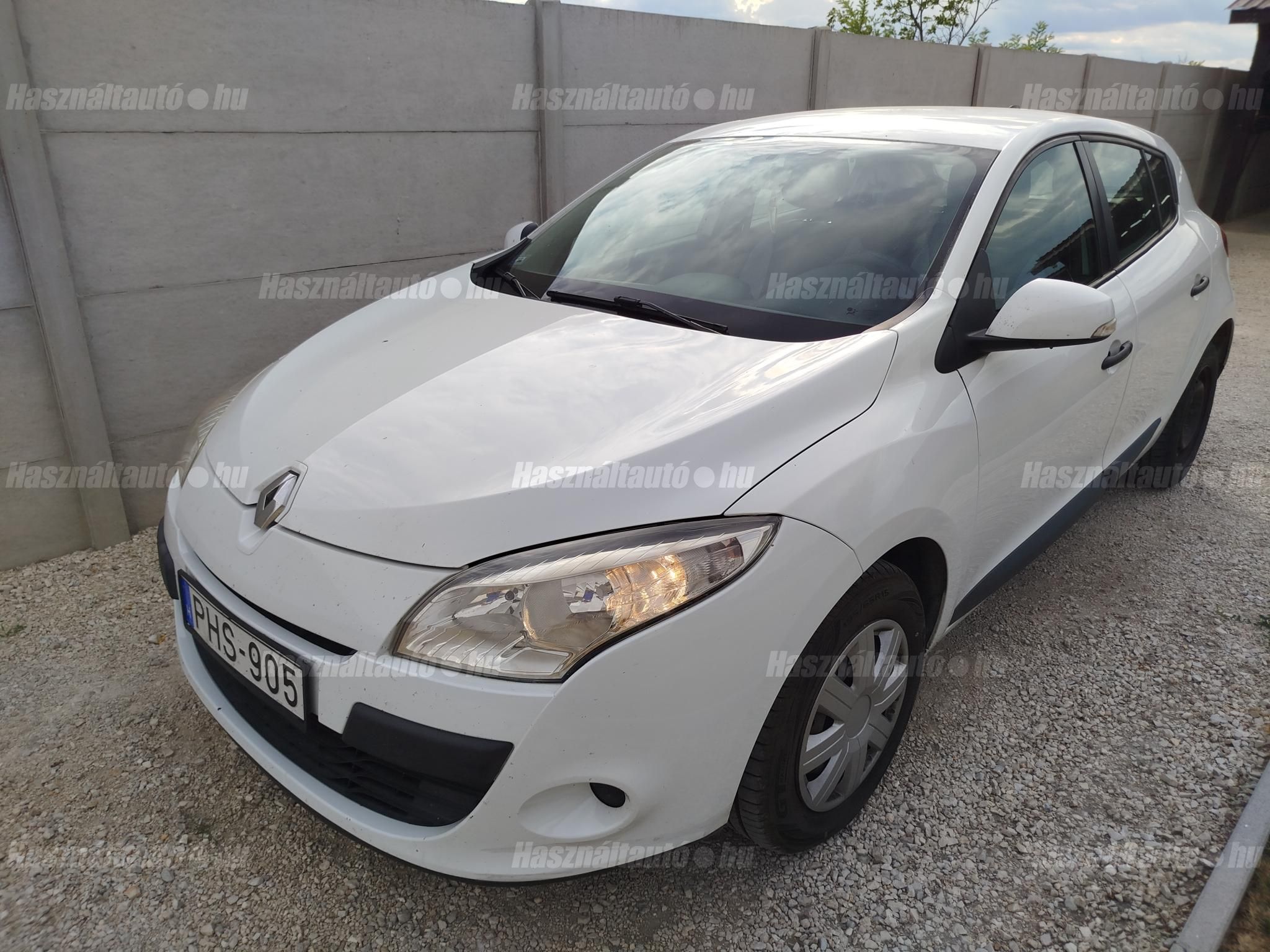 RENAULT MEGANE 2010/5 - 1