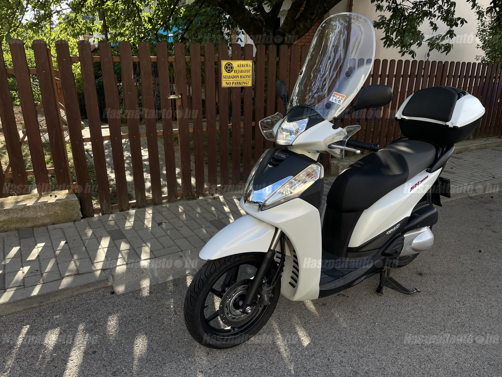 HONDA SH 300 2014/6 - 1