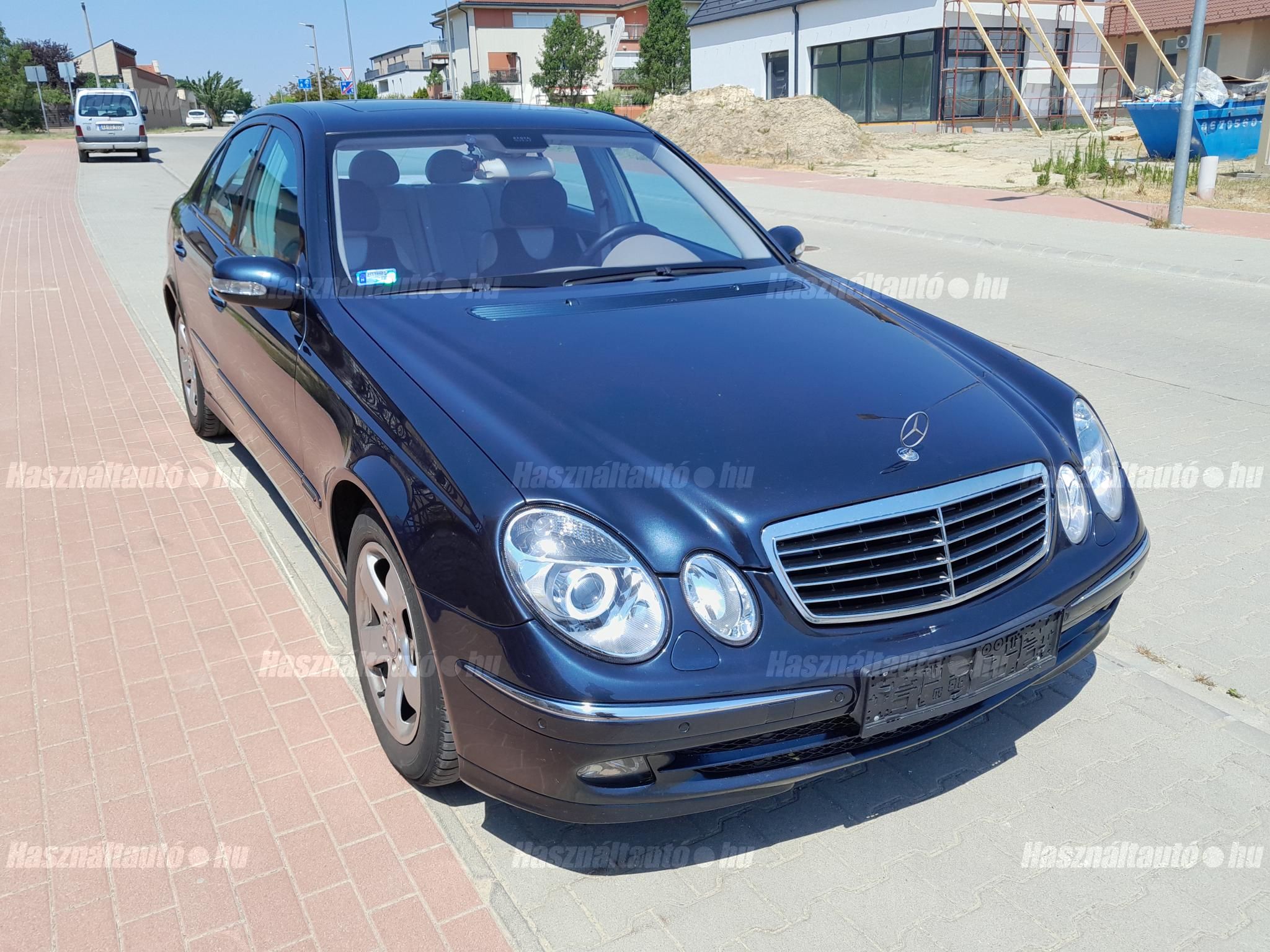 MERCEDES-BENZ E 220 2005/7 - 1