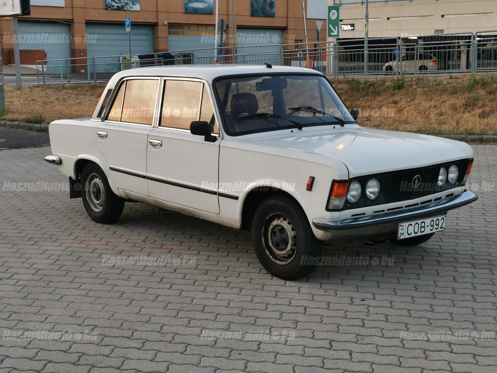 POLSKI FIAT 125 1989/10 - 1