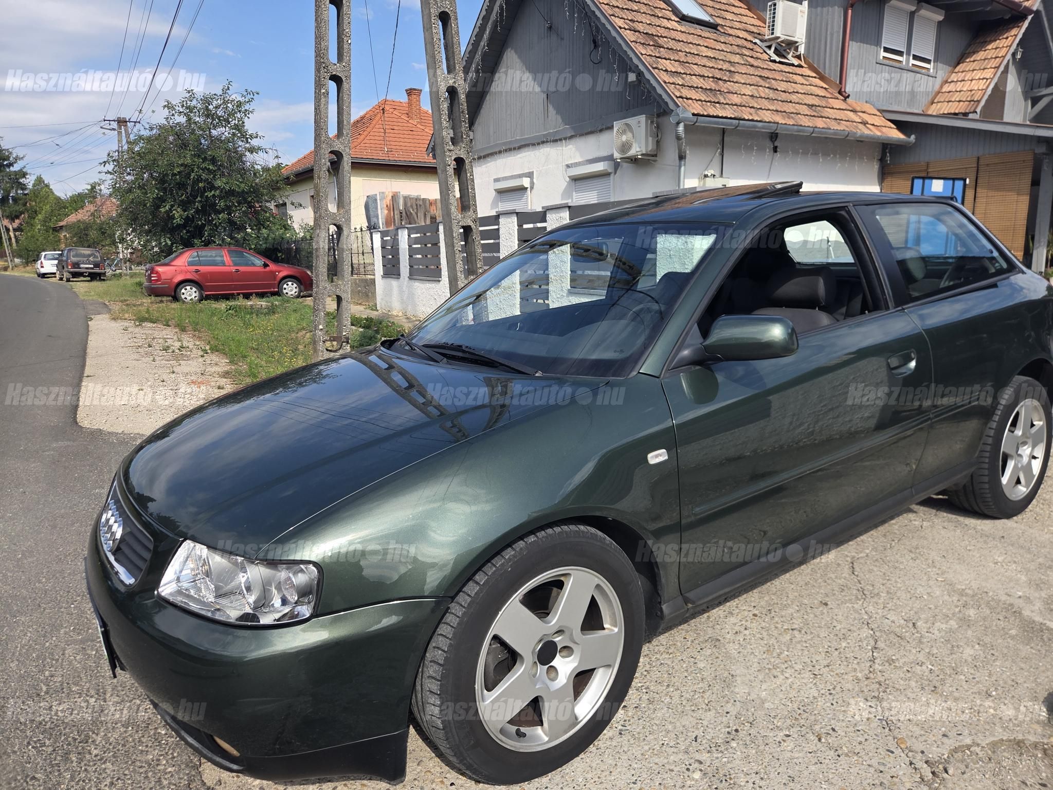 AUDI A3 2002/4 - 1