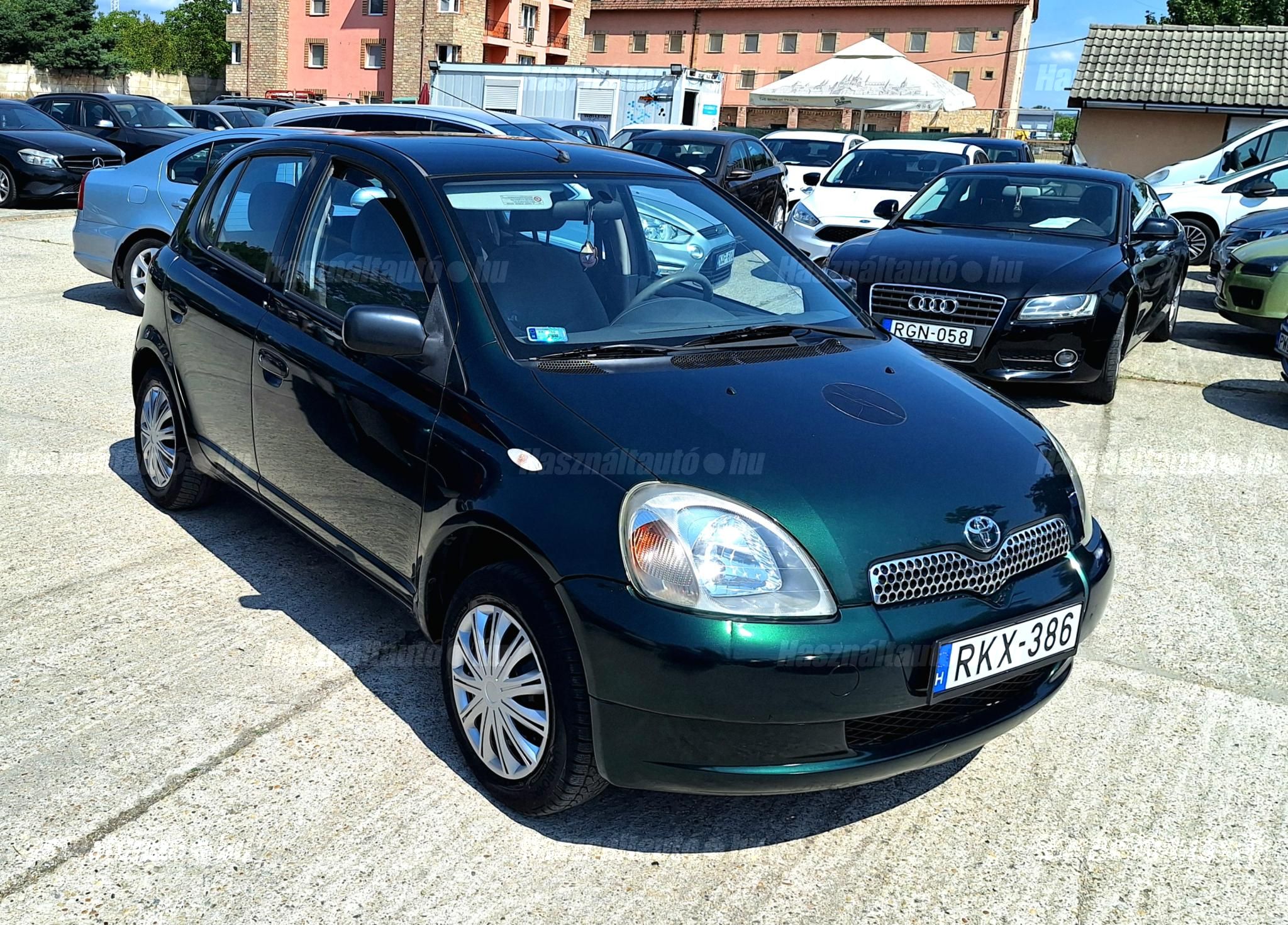 TOYOTA YARIS 2002/6 - 1