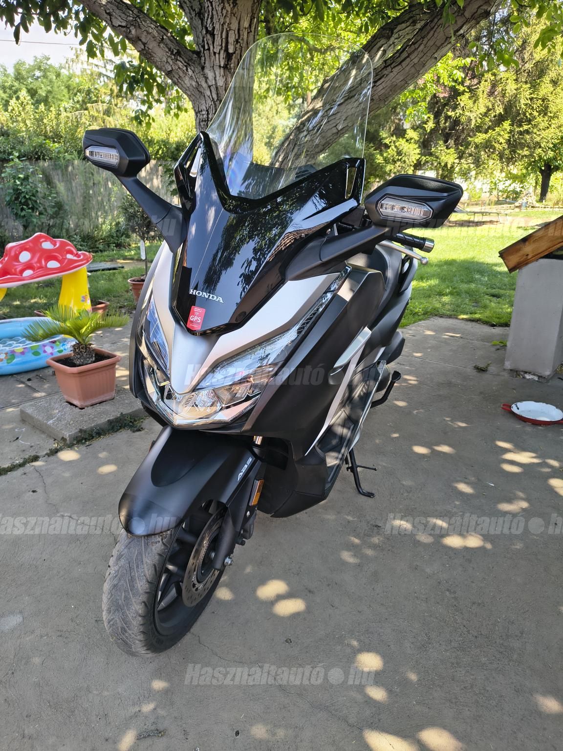 HONDA FORZA 300 2020/3 - 1