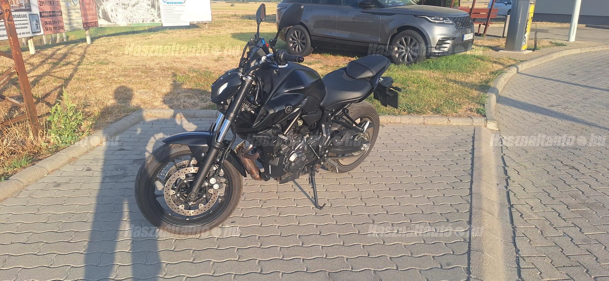YAMAHA MT-07 2024/8 - 1