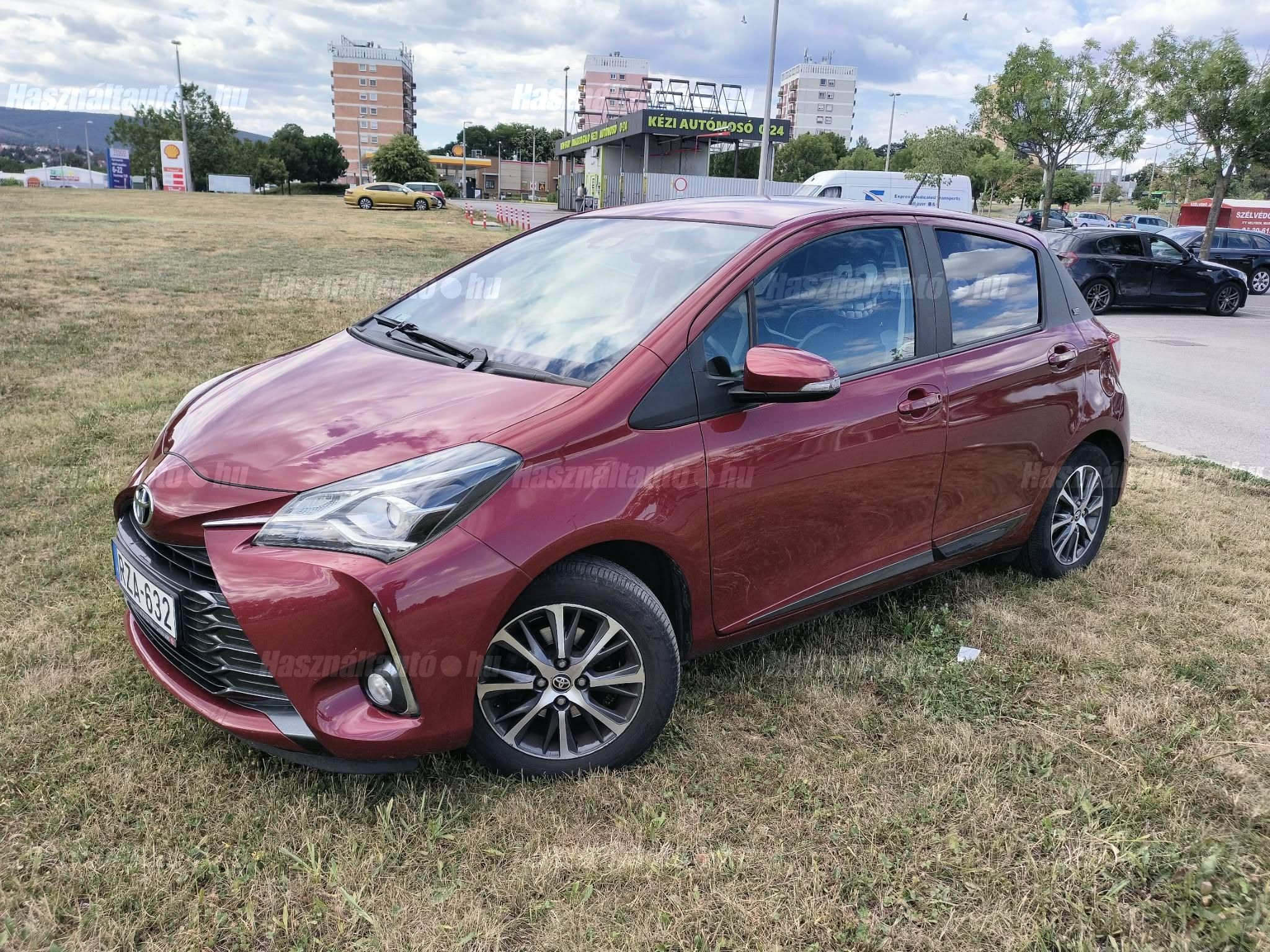 TOYOTA YARIS 2019/12 - 1