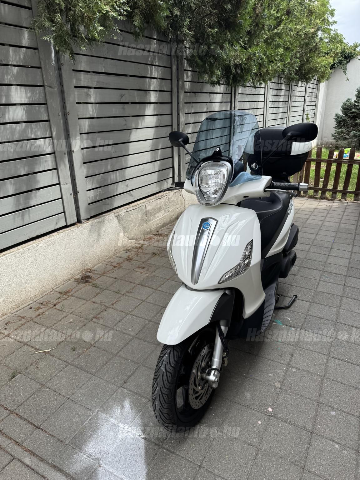 PIAGGIO BEVERLY 350 2016/11 - 1