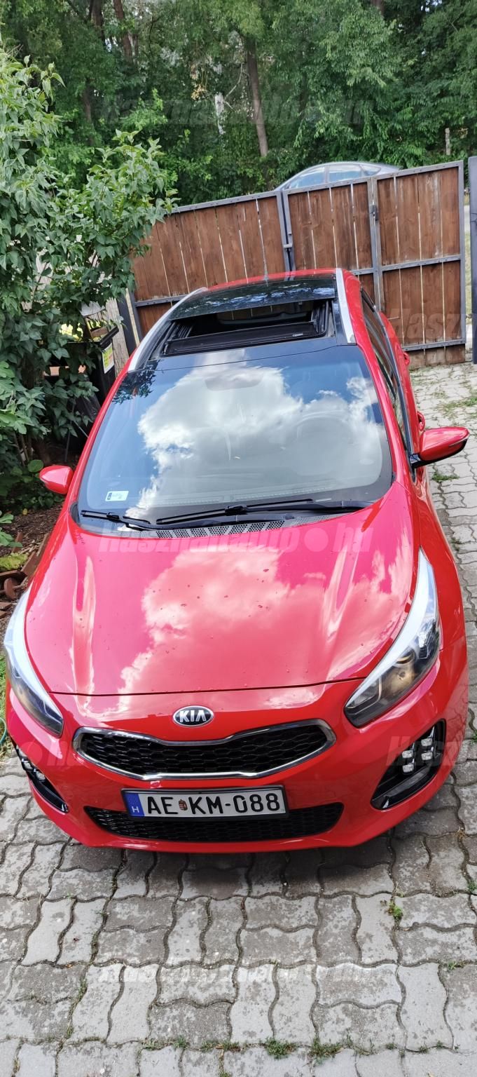 KIA CEE'D 2015/12 - 1
