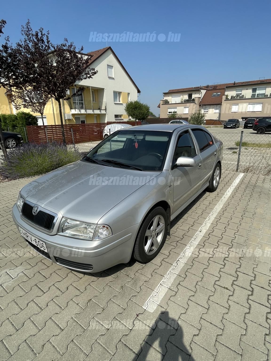 SKODA OCTAVIA 2001/6 - 1