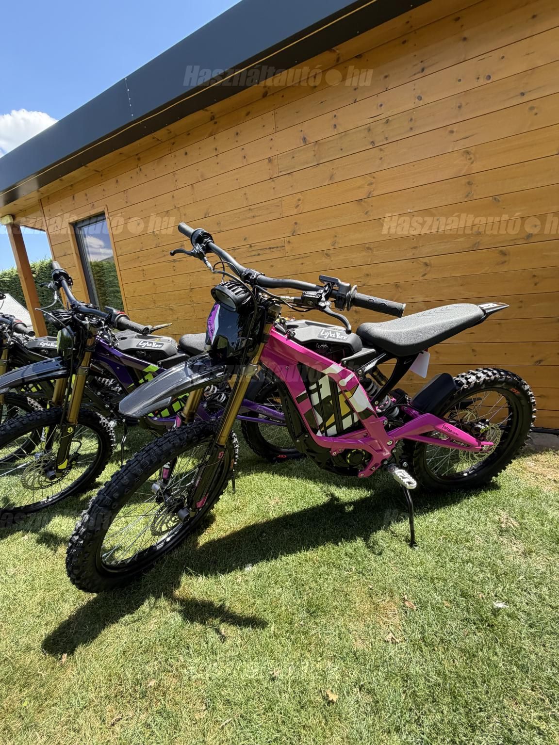 SUR-RON LIGHT BEE X 2026/2 - 1