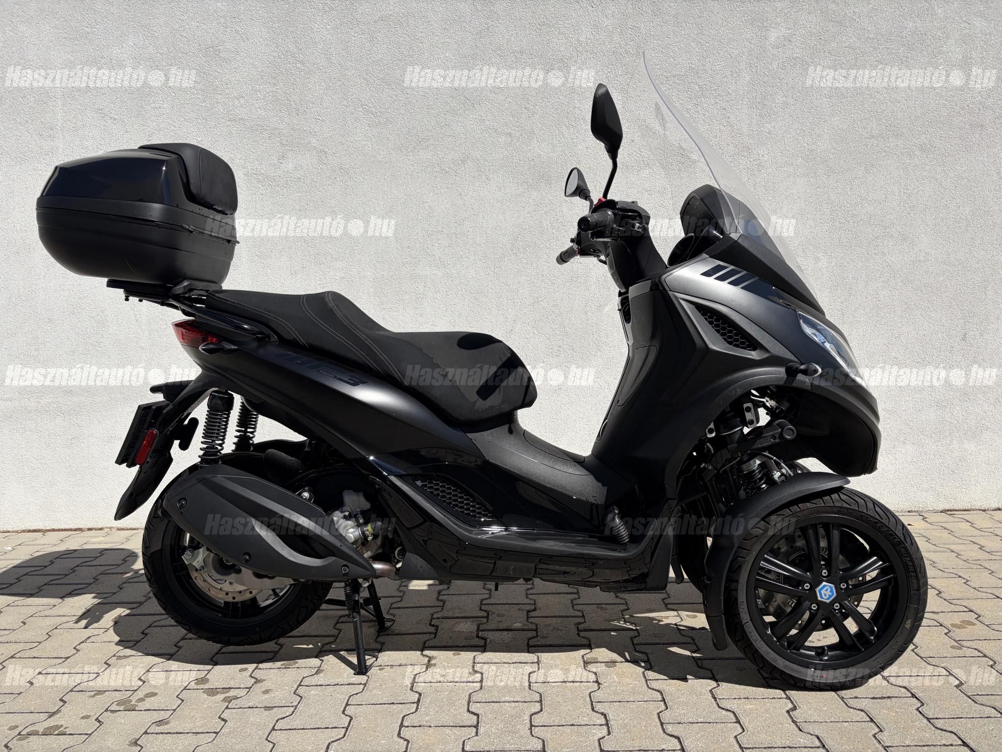 PIAGGIO MP3 300 2024/9 - 1