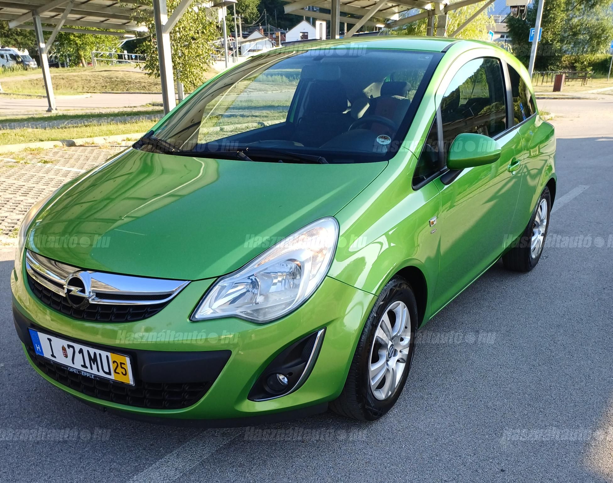 OPEL CORSA D 2011/8 - 1