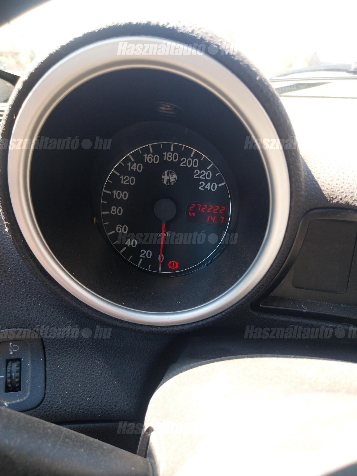 ALFA ROMEO 156 2004/8 - 1