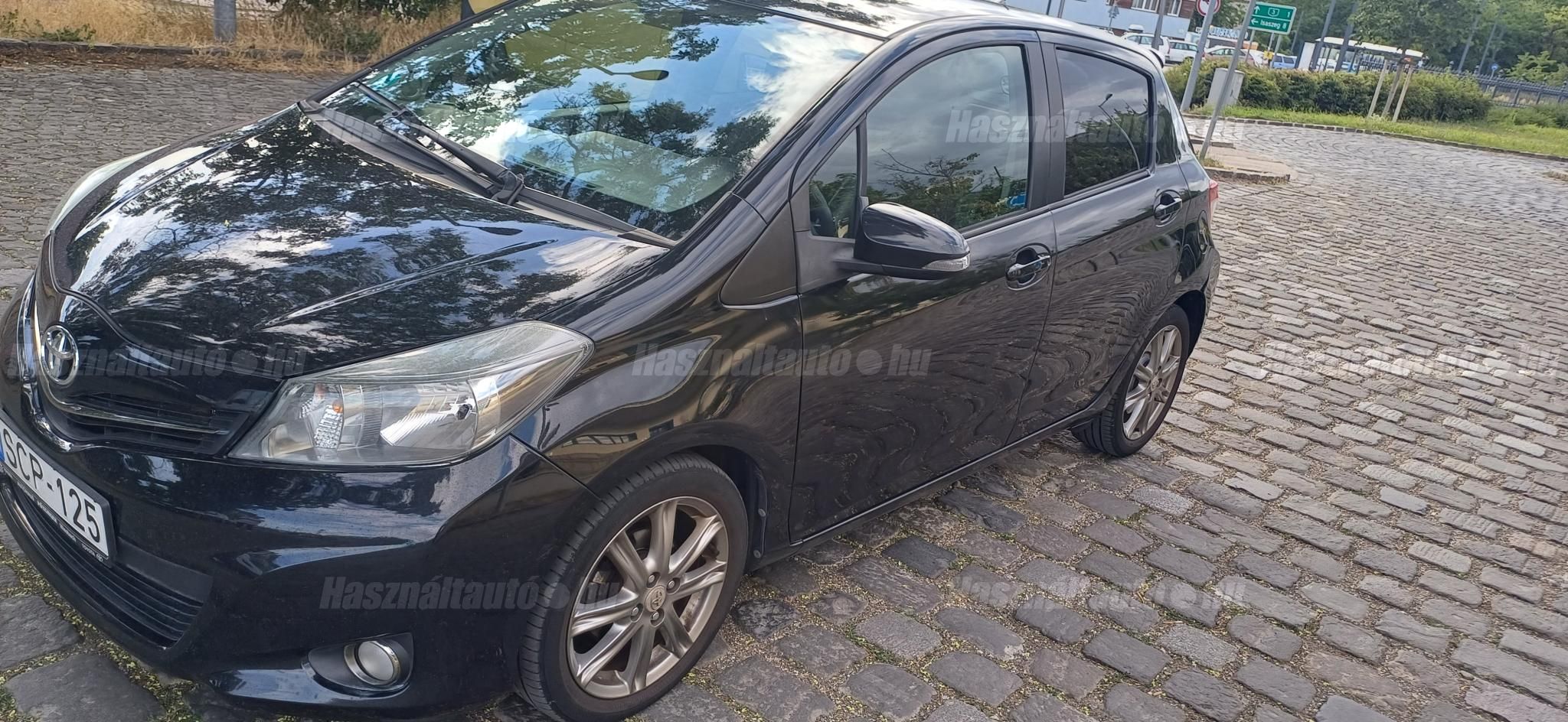 TOYOTA YARIS 2012/4 - 1