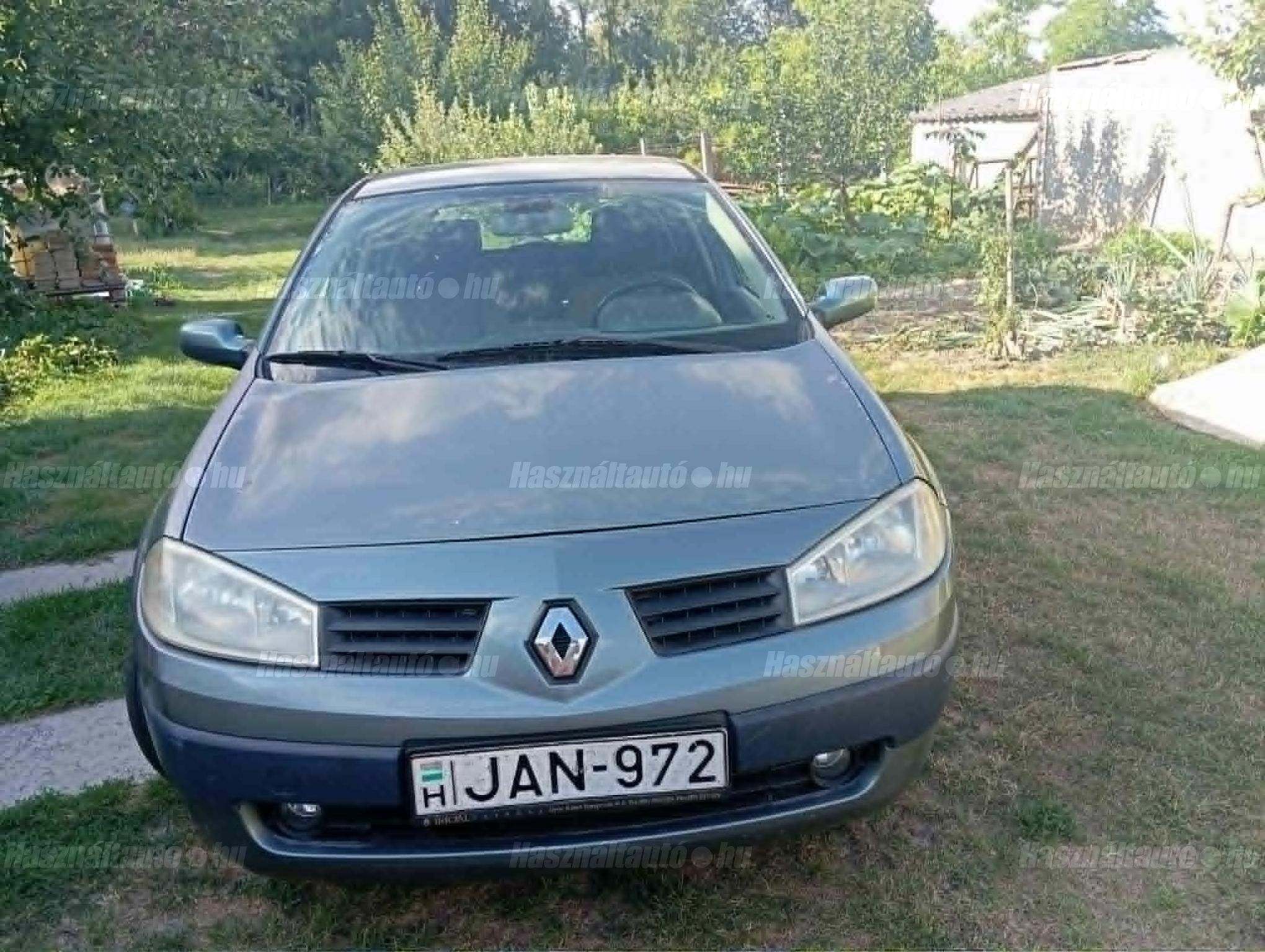 RENAULT MEGANE 2004/2 - 1