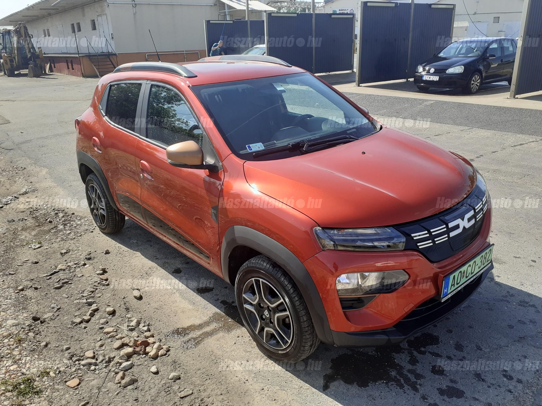 DACIA SPRING 2023/9 - 1