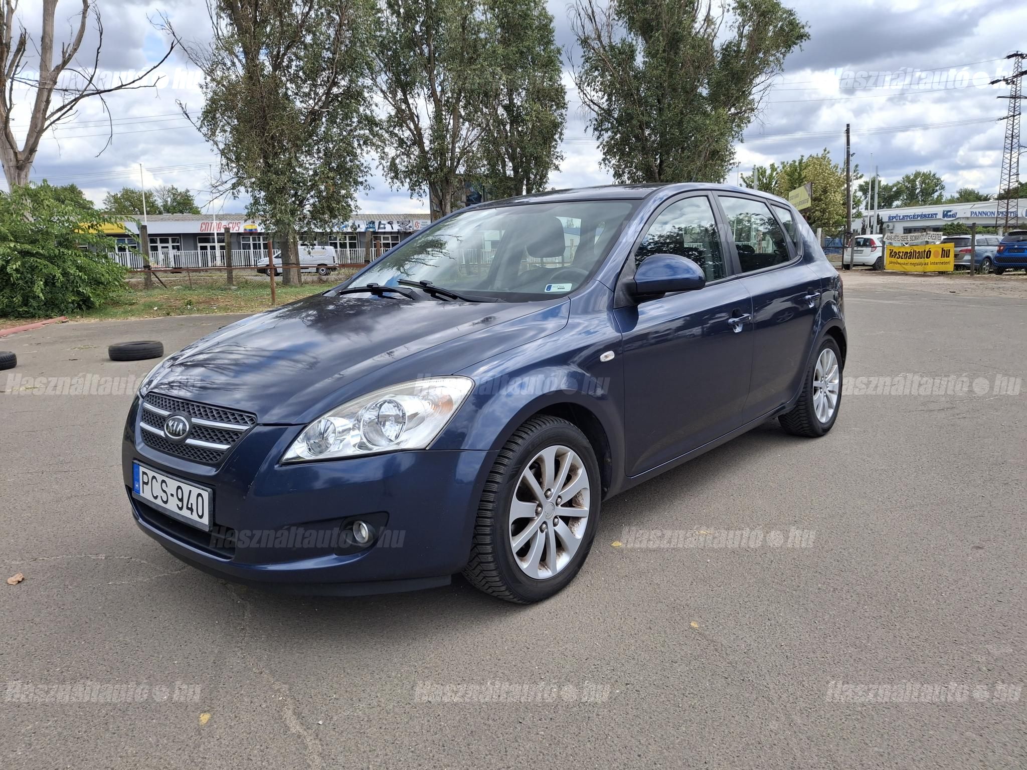 KIA CEE'D 2008/4 - 1