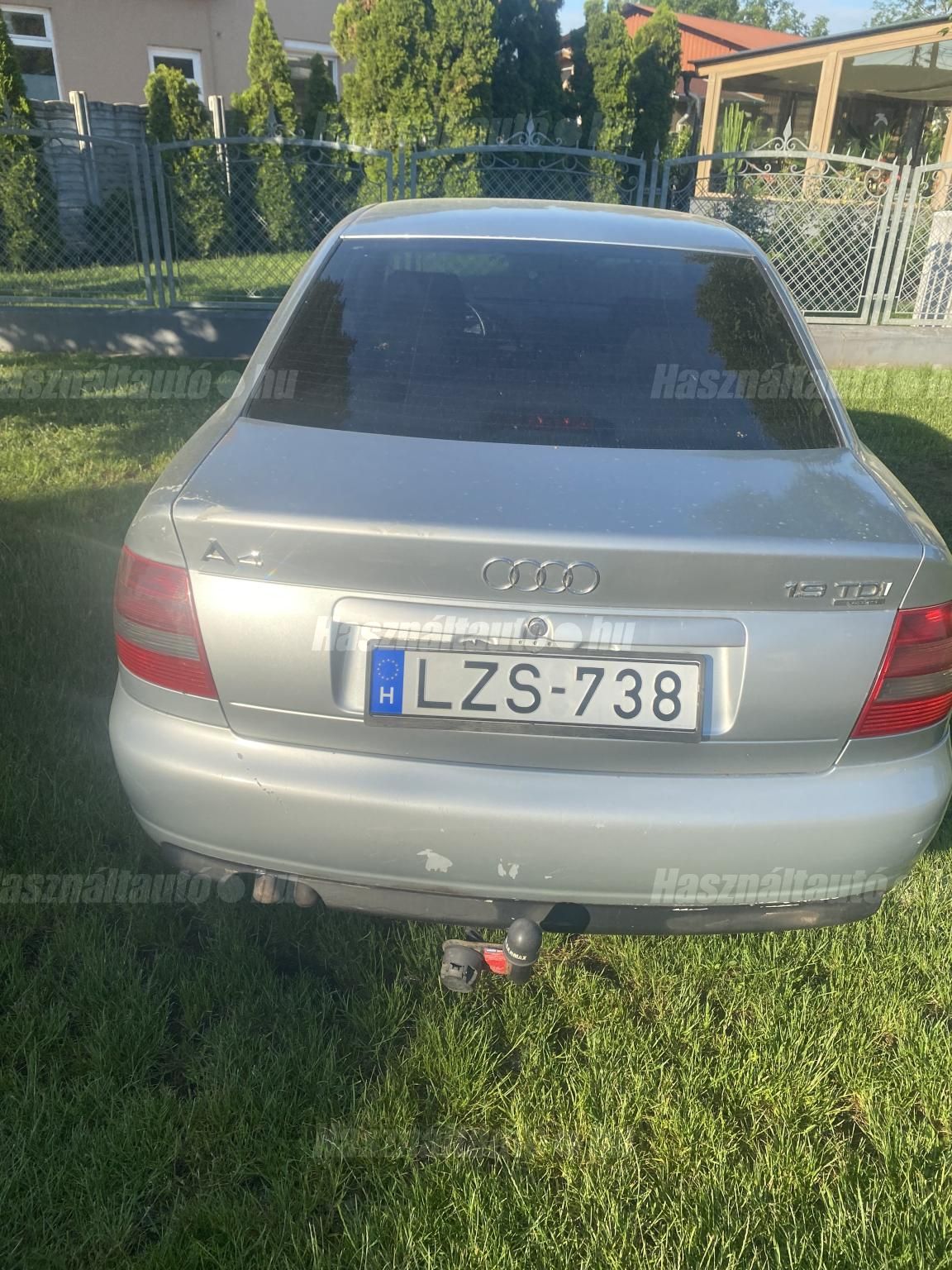 AUDI A4 1998/10 - 1