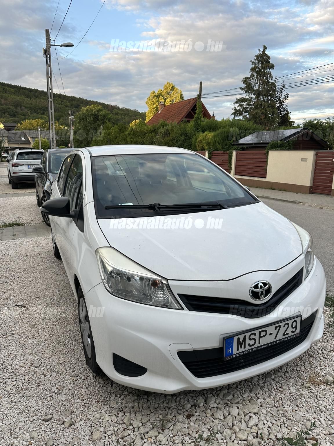 TOYOTA YARIS 2014/4 - 1