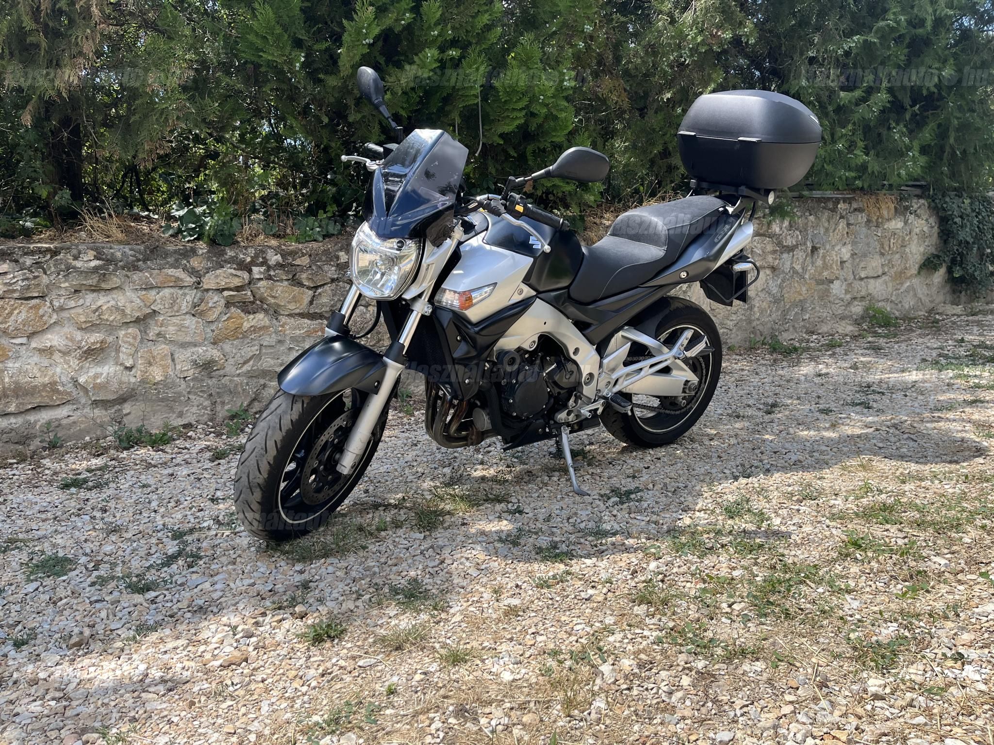 SUZUKI GSR 600 2007/3 - 1