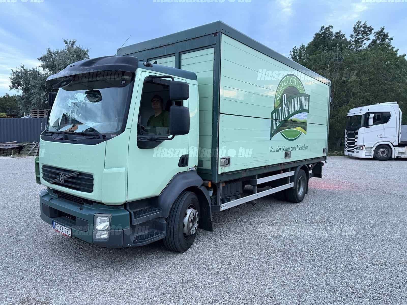 VOLVO 2011/11 - 1