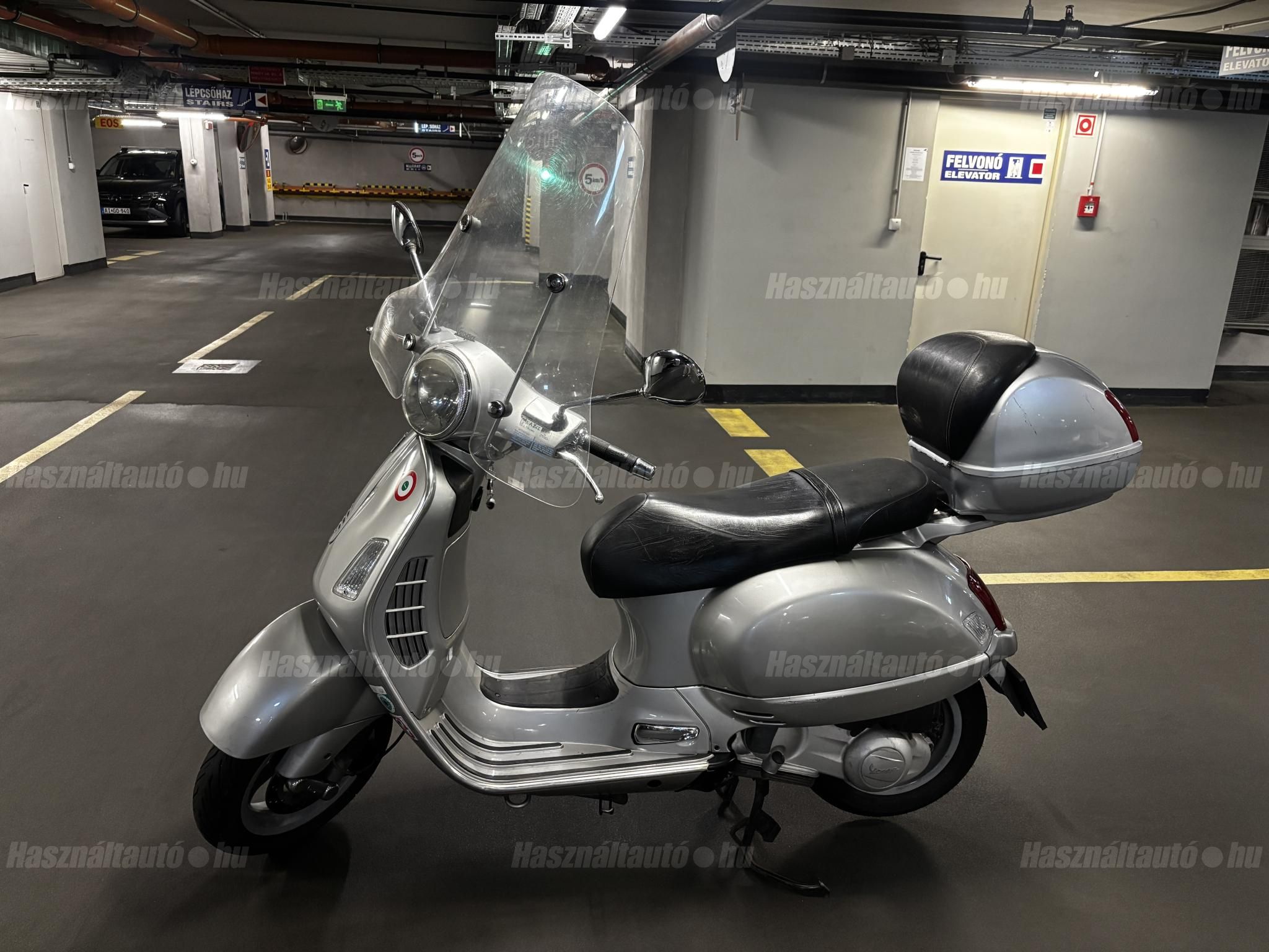 VESPA GT 125 2003/8 - 1