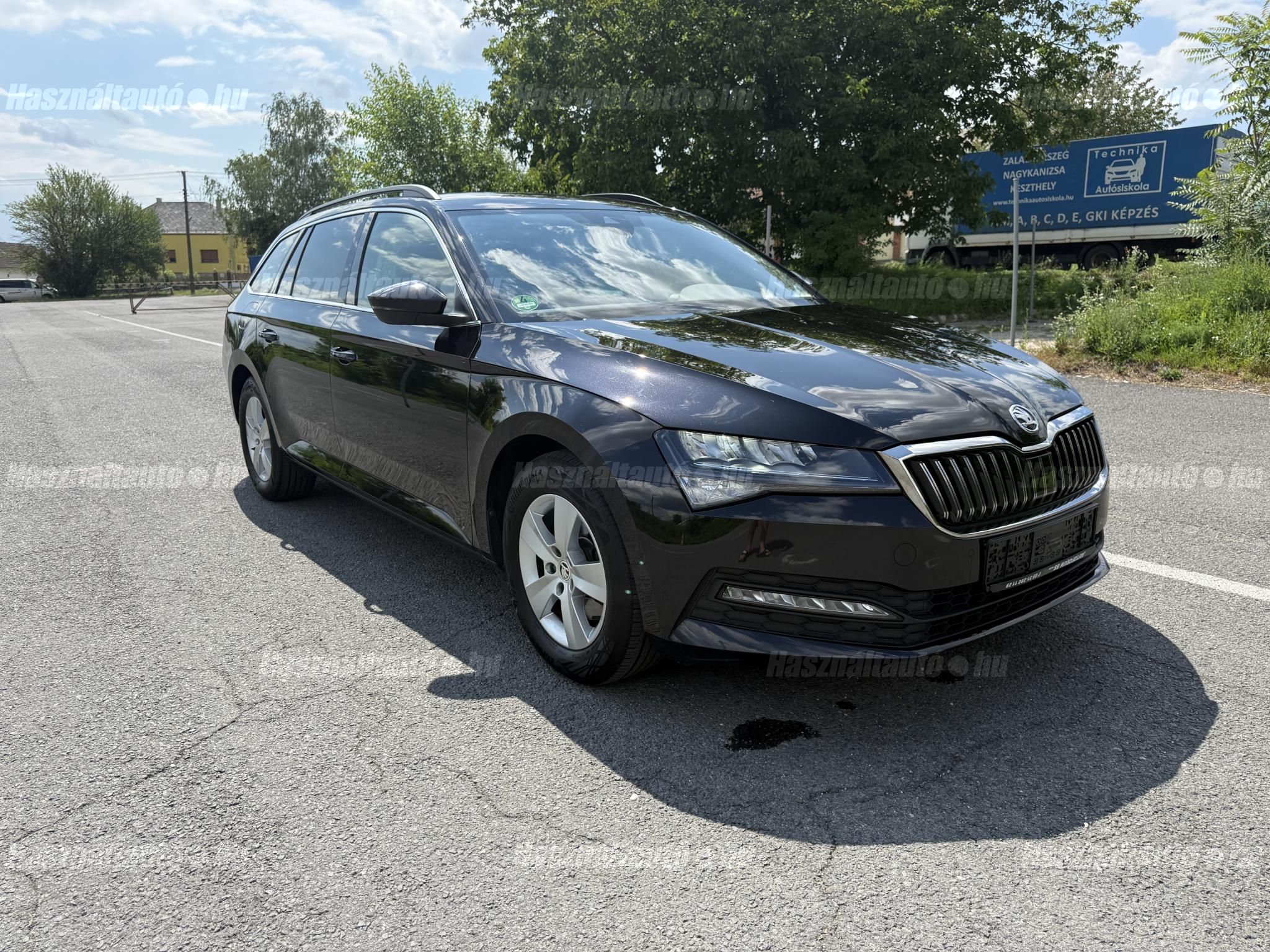 SKODA SUPERB 2022/10 - 1