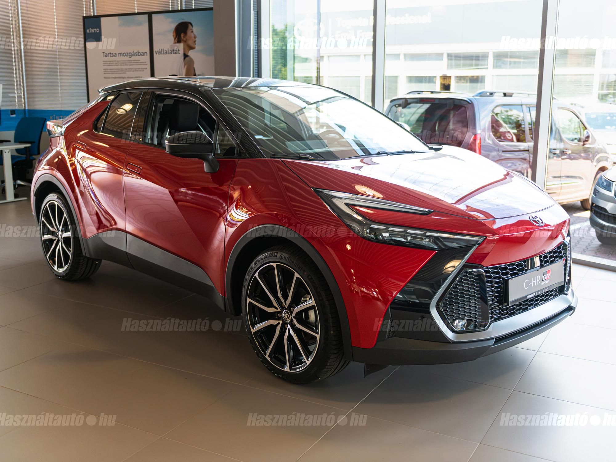 TOYOTA C-HR 2026/4 - 1