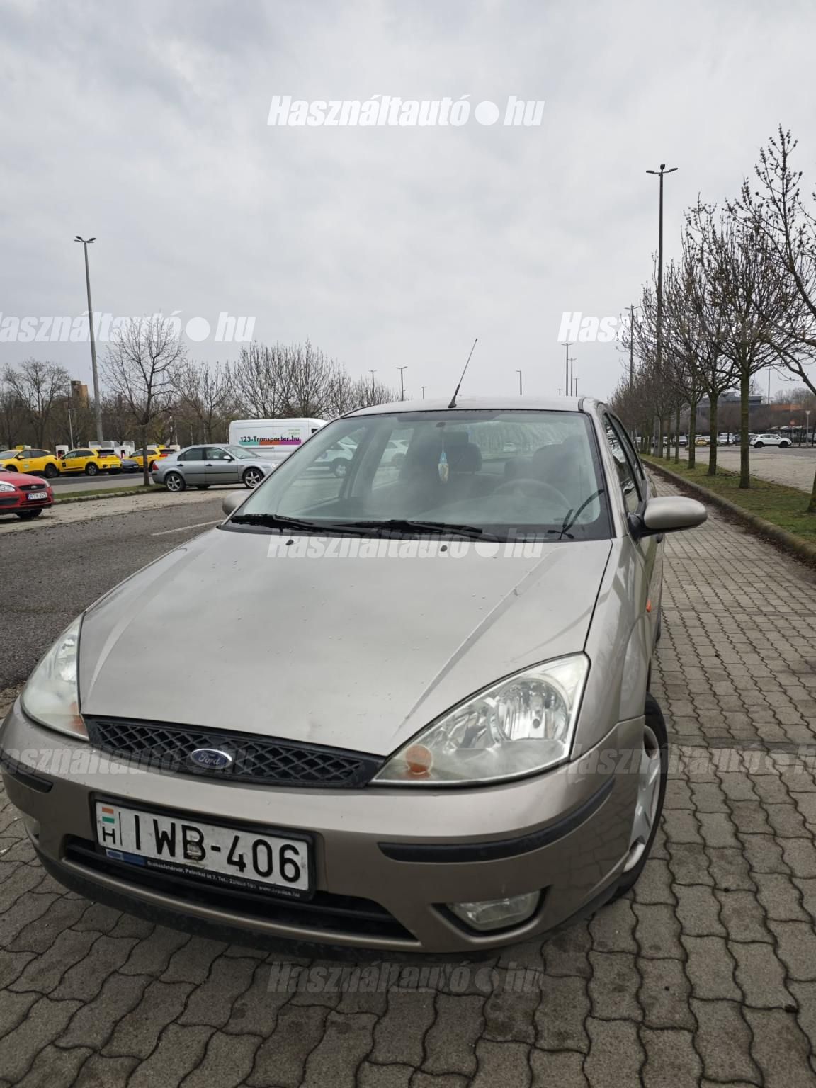 FORD FOCUS 2003/10 - 1