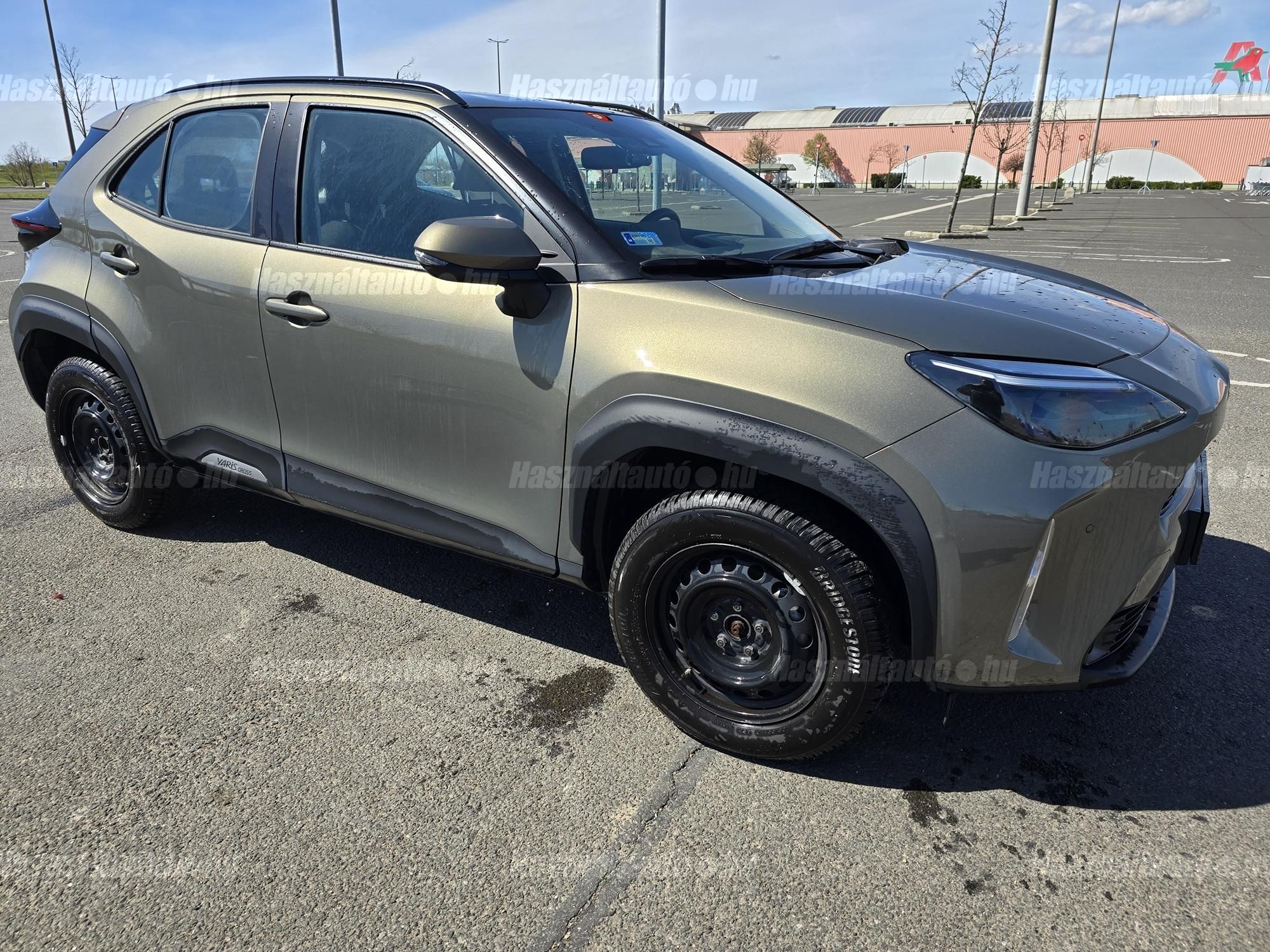 TOYOTA YARIS CROSS 2022/11 - 1