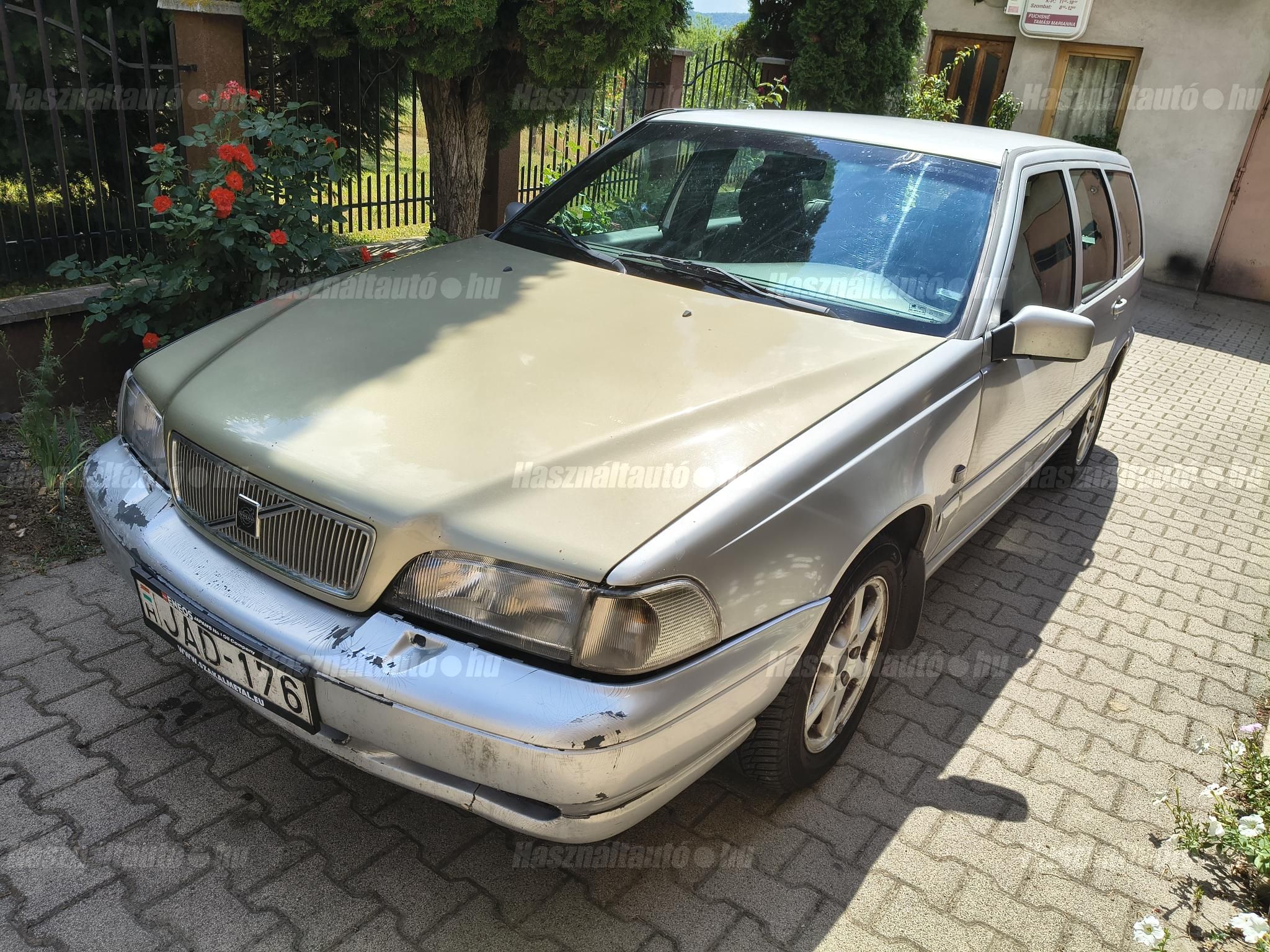 VOLVO V70 1998/12 - 1