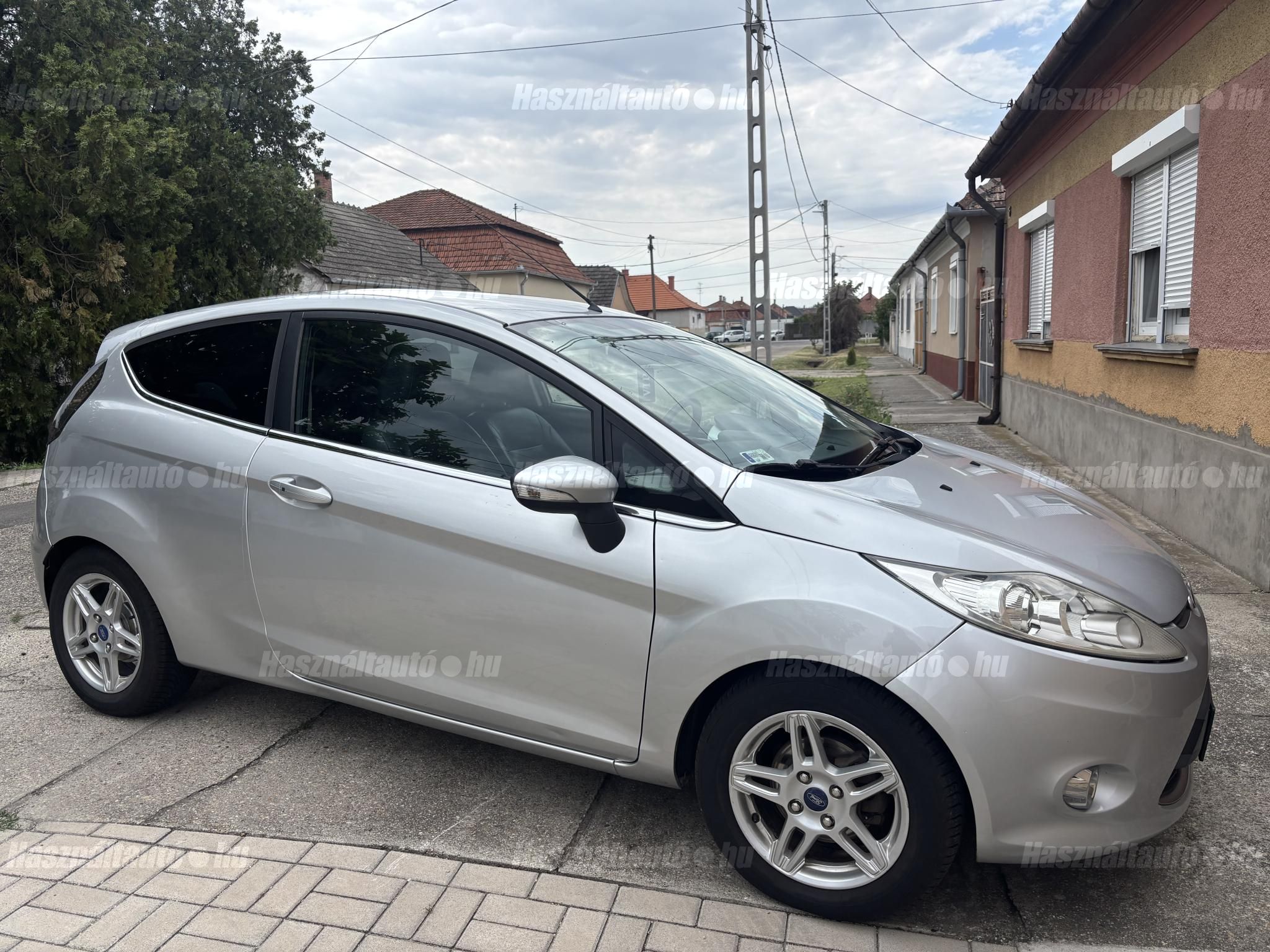 FORD FIESTA 2009/4 - 1