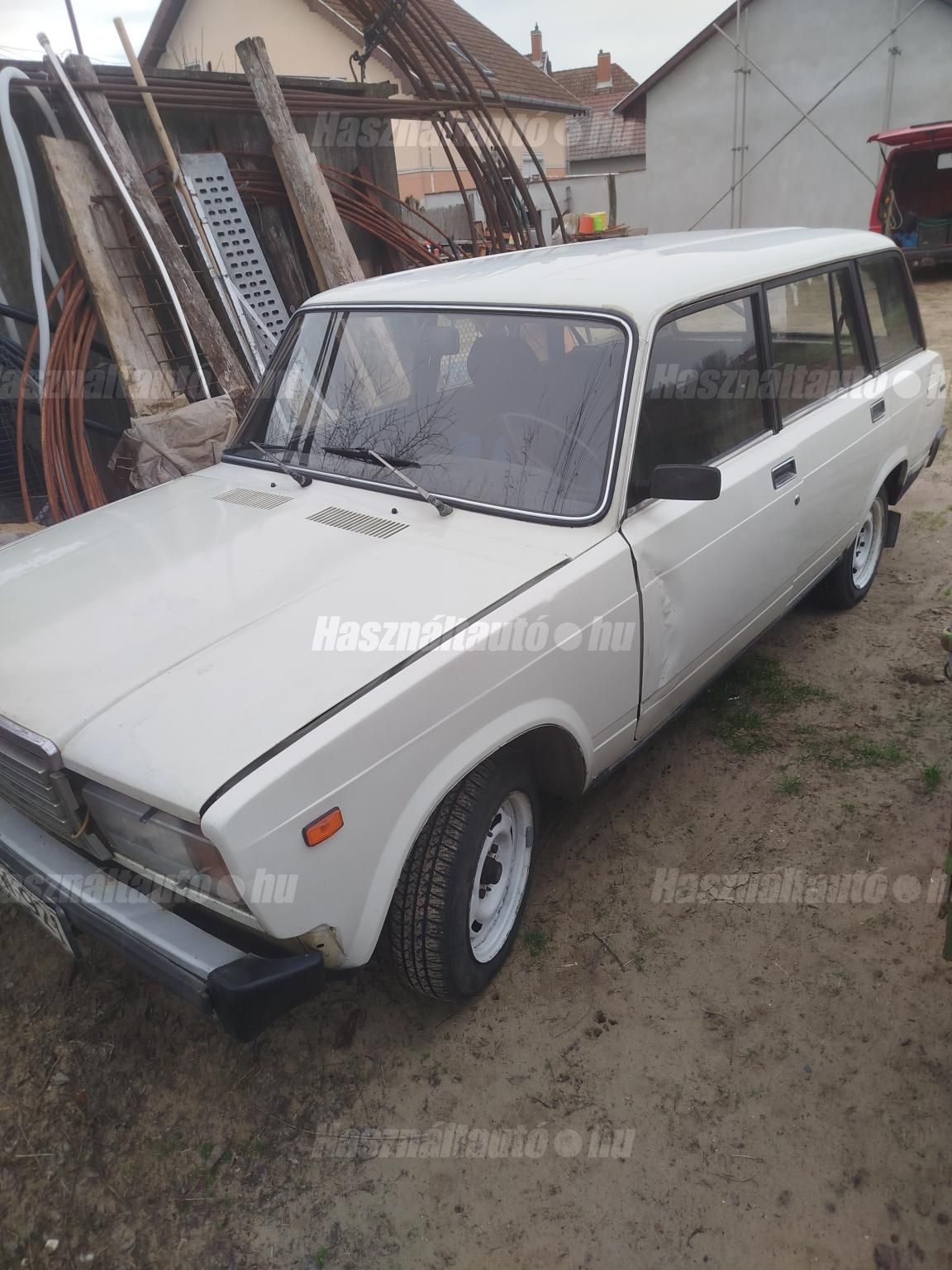 LADA 2104 1994/3 - 1