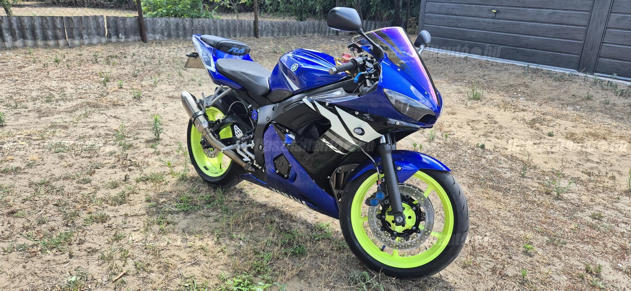 YAMAHA YZF R6 2003/2 - 1
