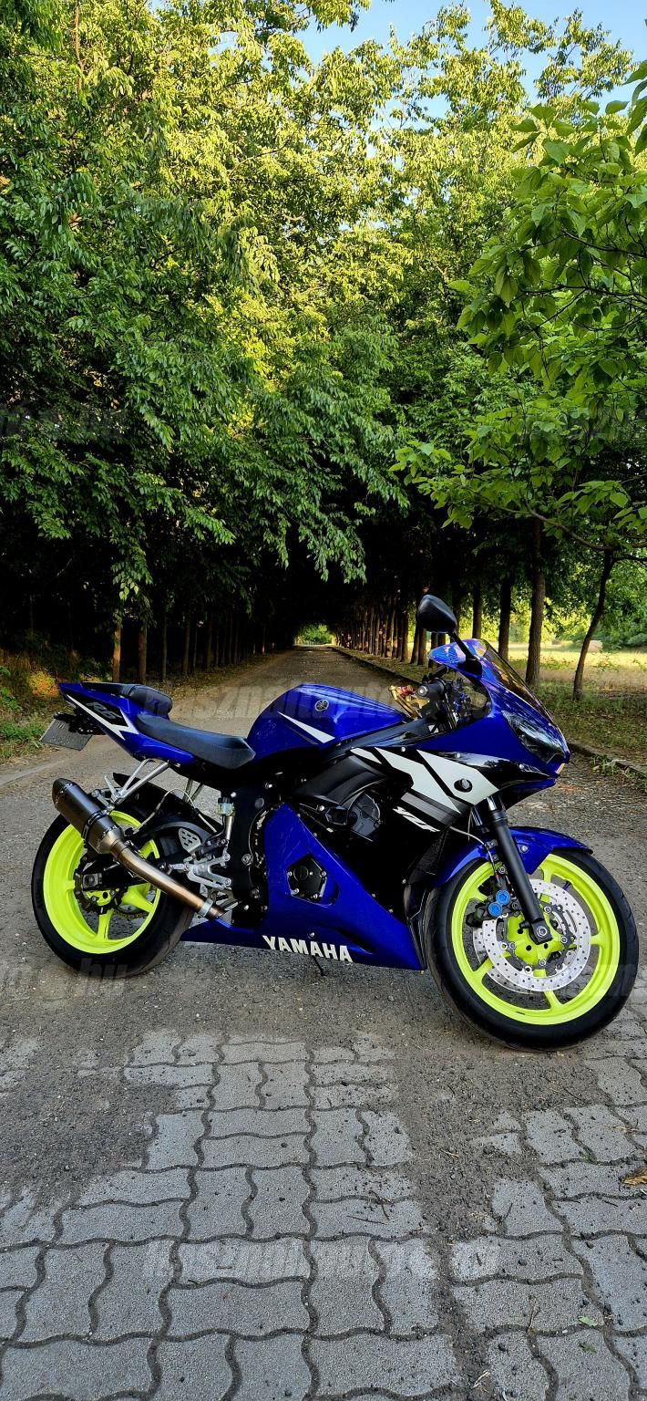 YAMAHA YZF R6 2003/2 - 1