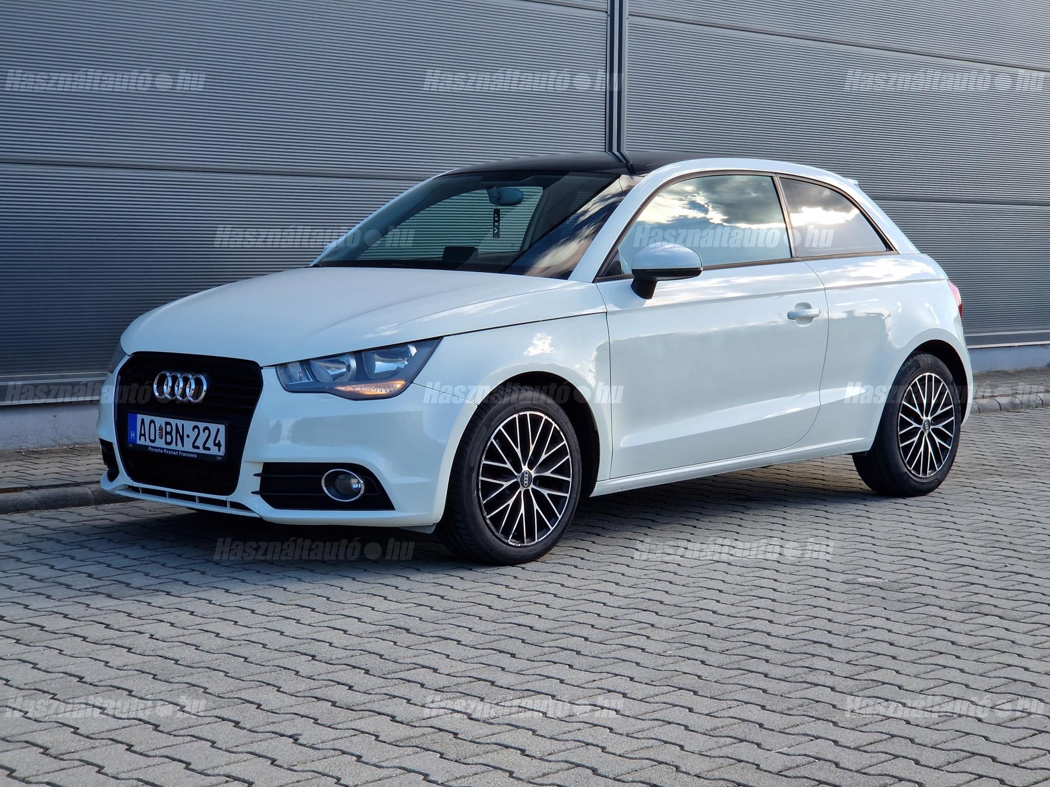 AUDI A1 2010/11 - 1