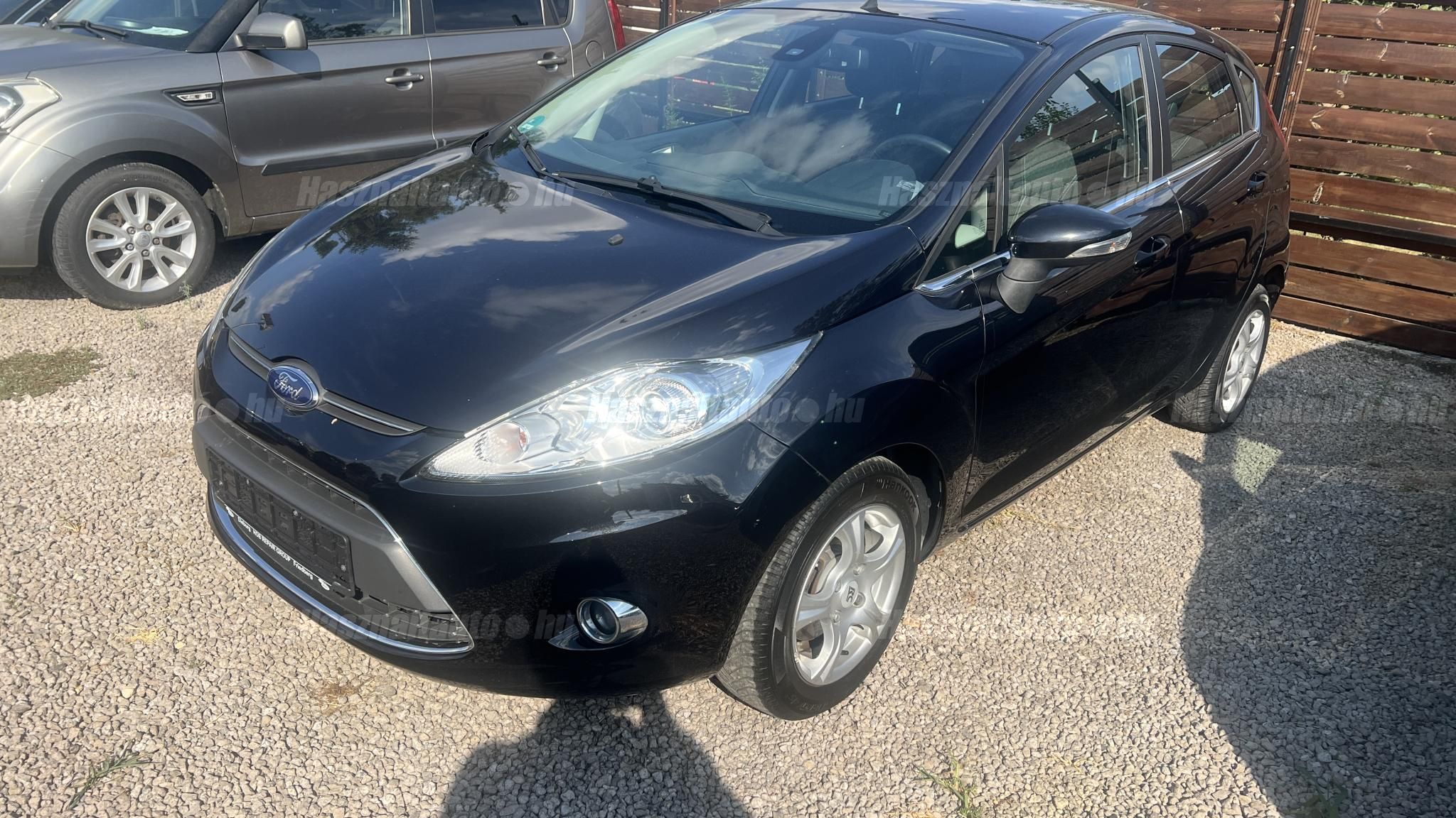 FORD FIESTA 2011/9 - 1