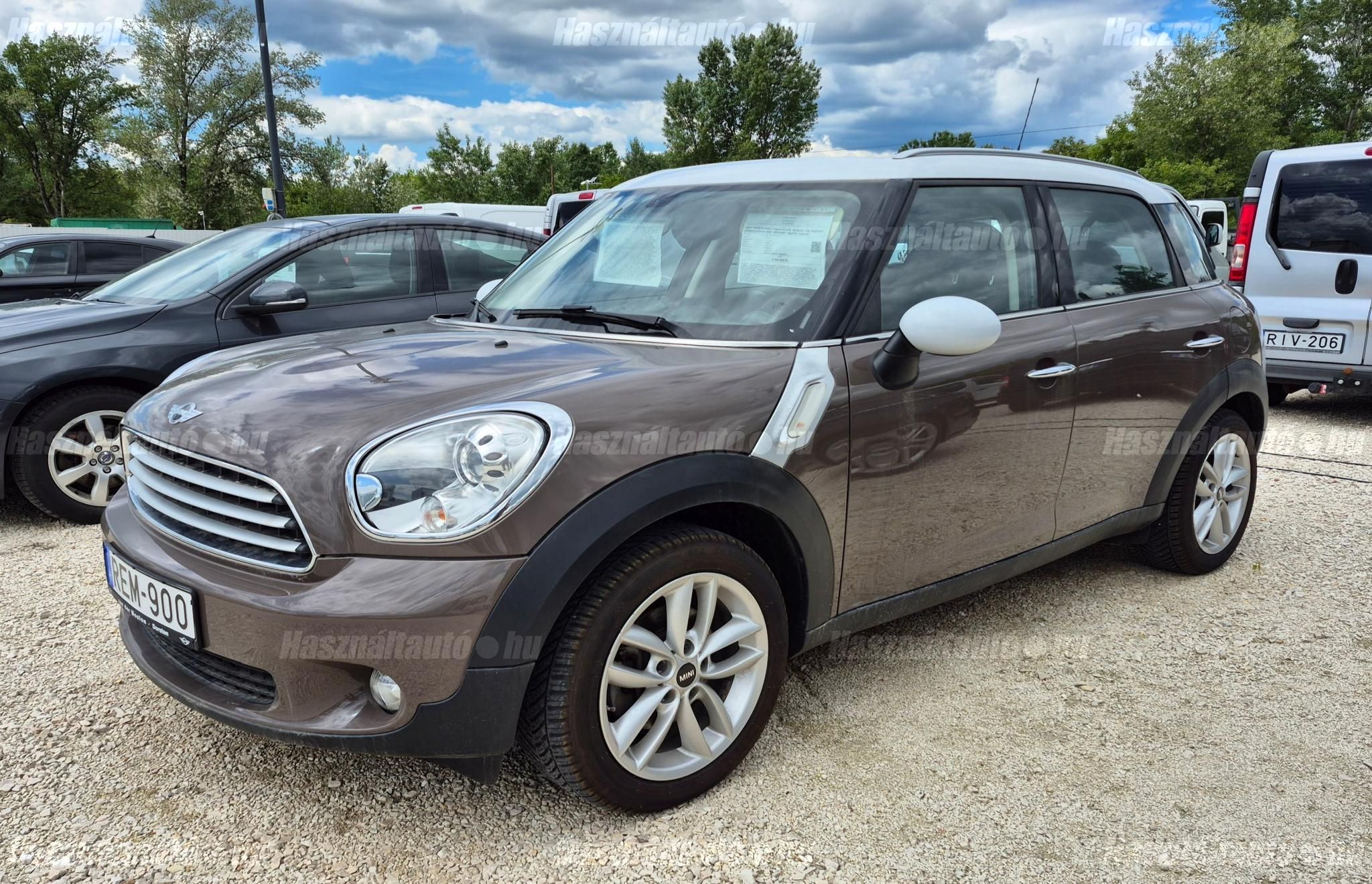 MINI COUNTRYMAN 2012 - 1