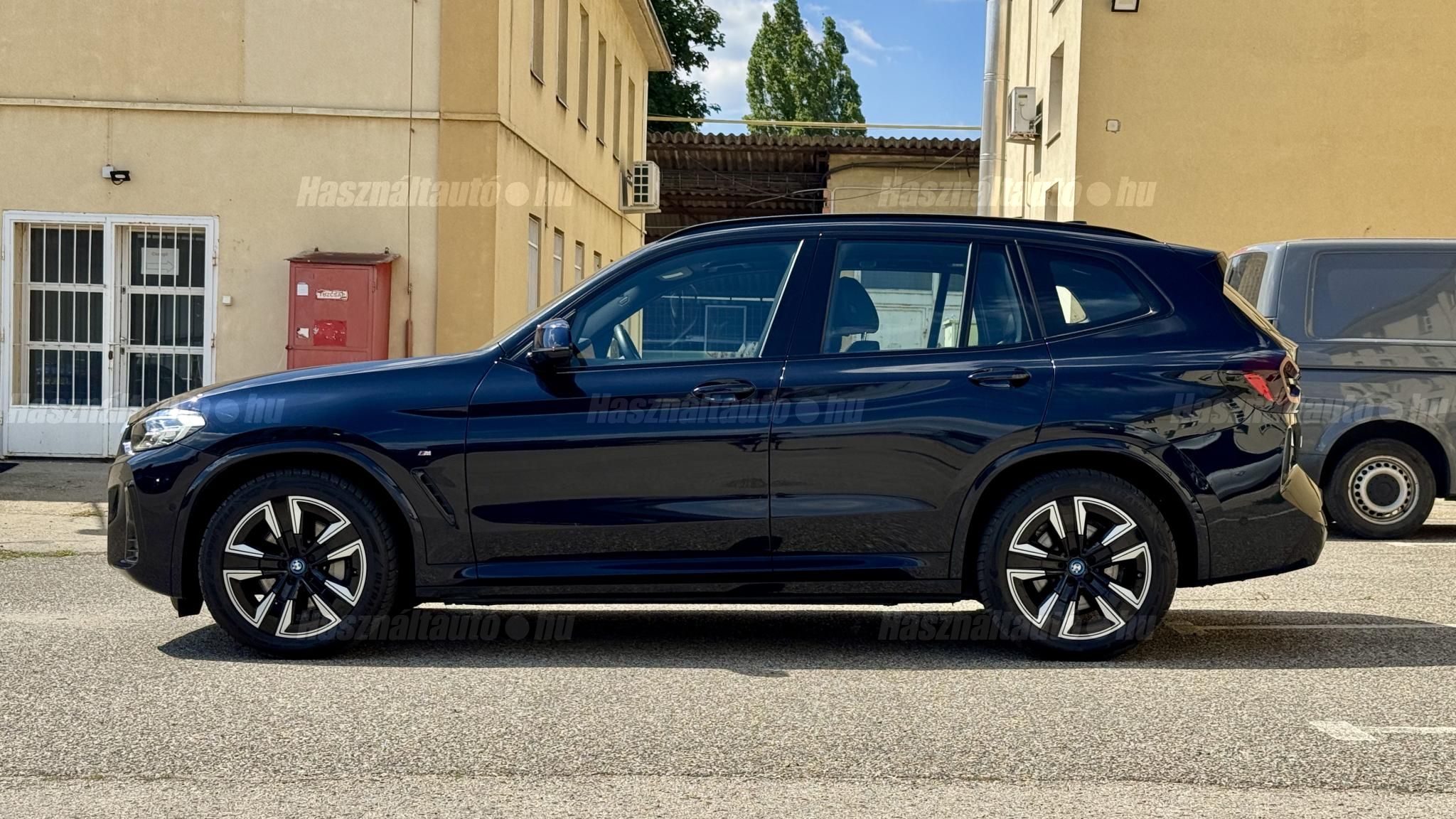 BMW IX3 2022/2 - 1