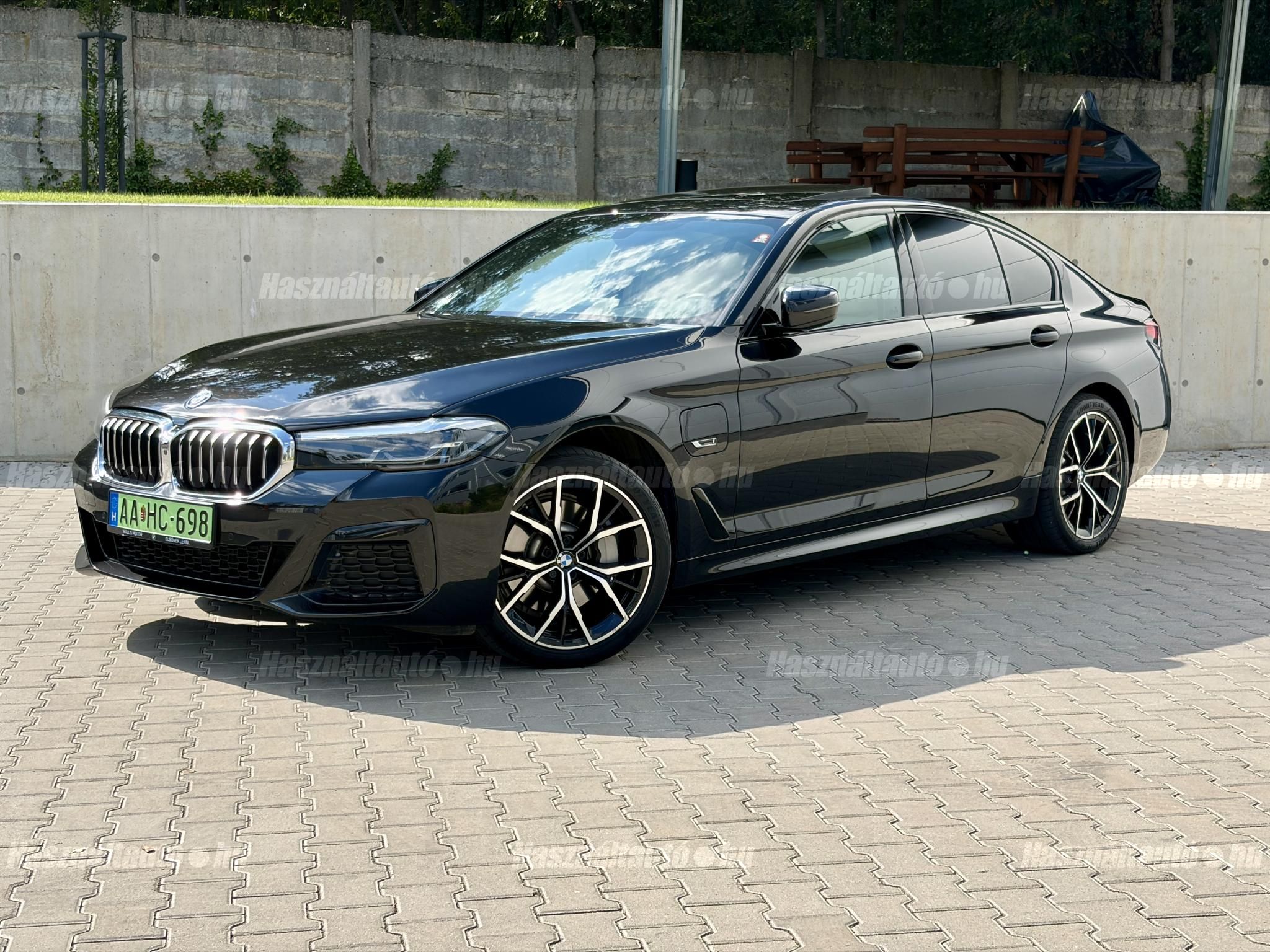 BMW 530 2022/12 - 1