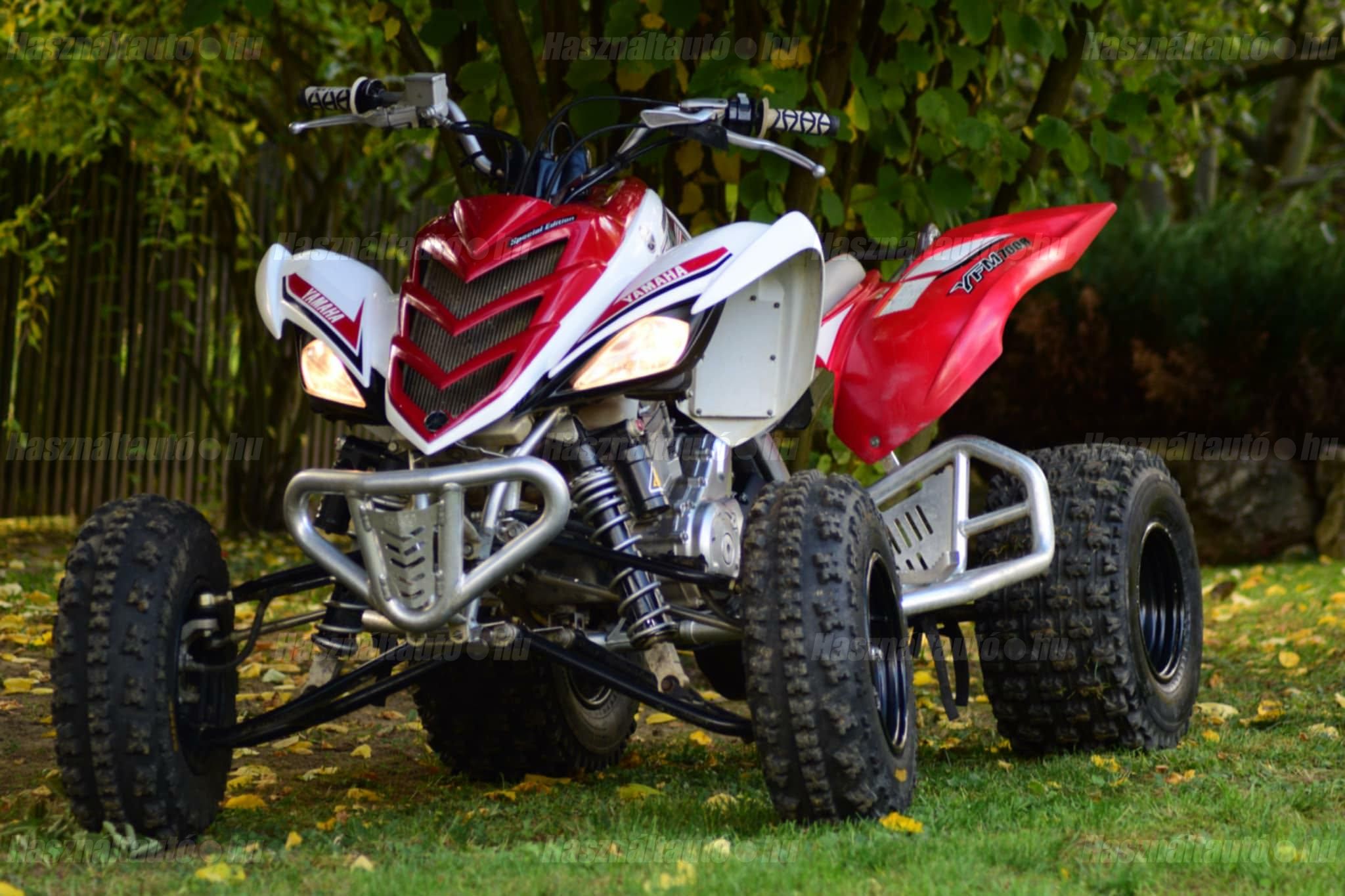 YAMAHA YFM 700 2011/8 - 1