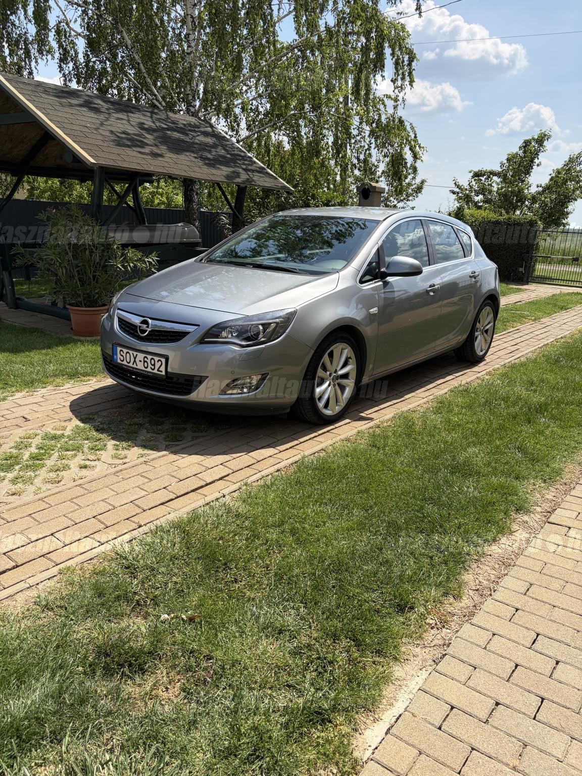 OPEL ASTRA J 2010/11 - 1
