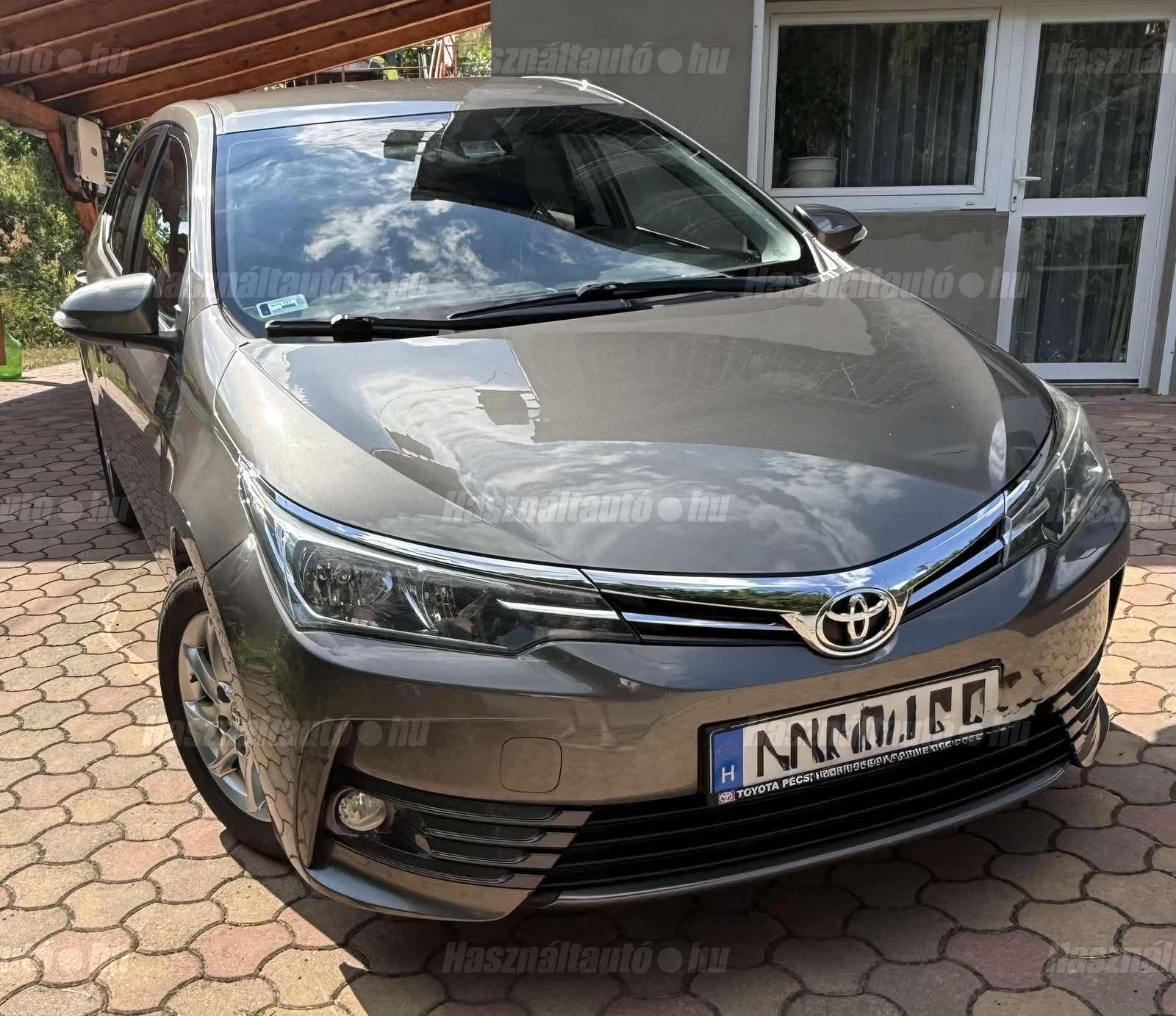 TOYOTA COROLLA 2016/10 - 1